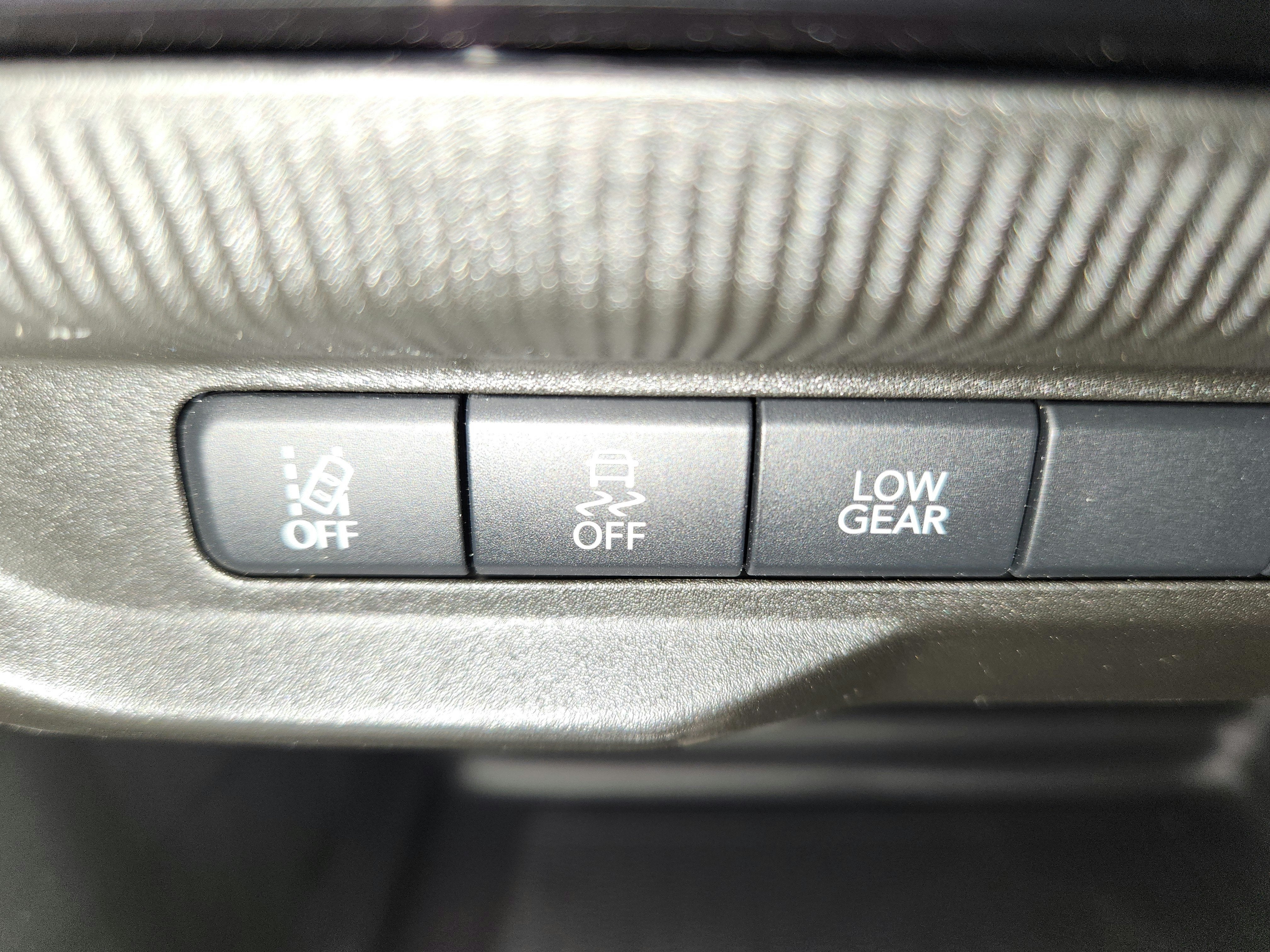 2027 Jeep Cherokee Laredo 4x4