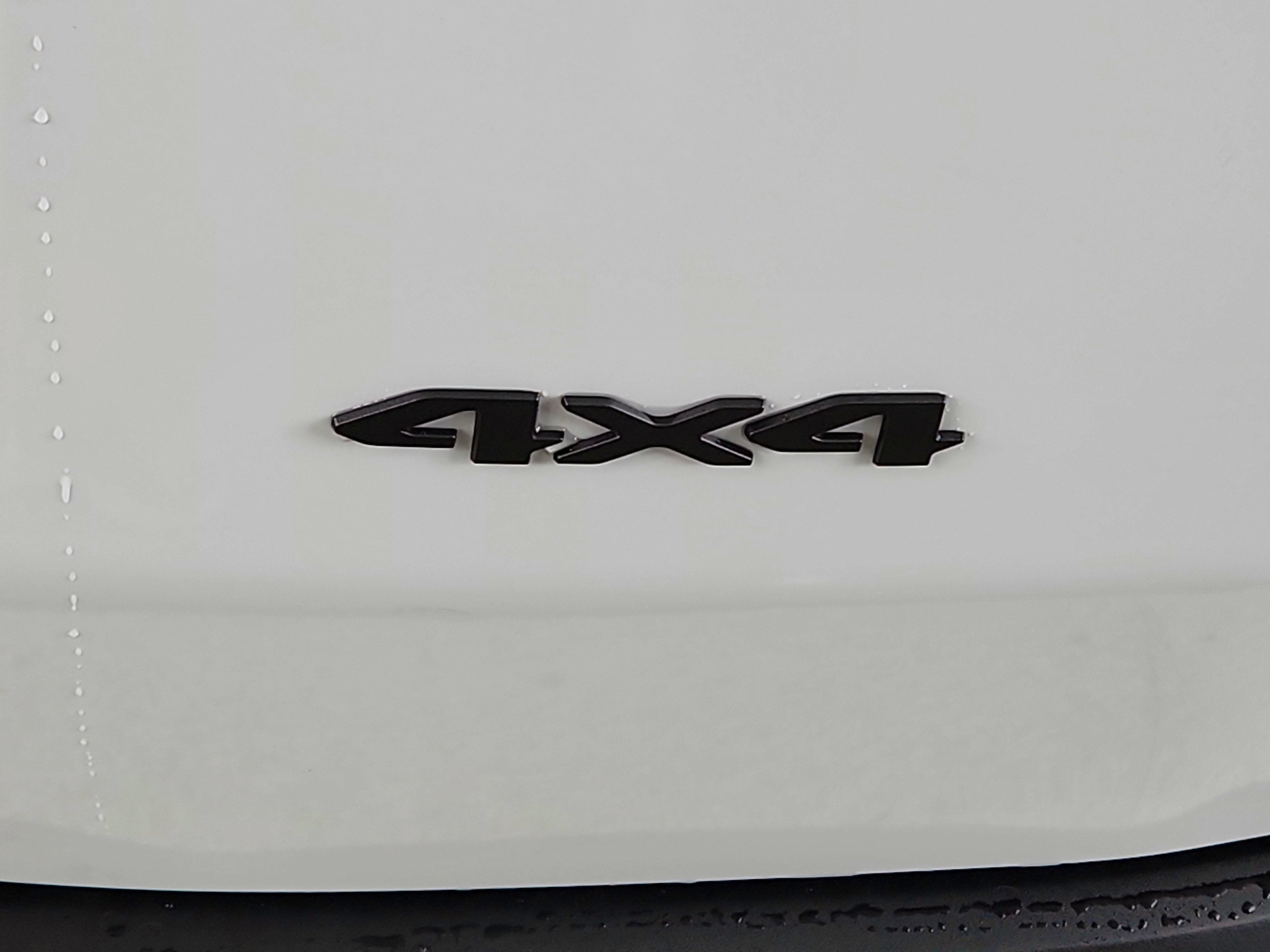 2026 Jeep Cherokee JEEP CHEROKEE OVERLAND 4X4