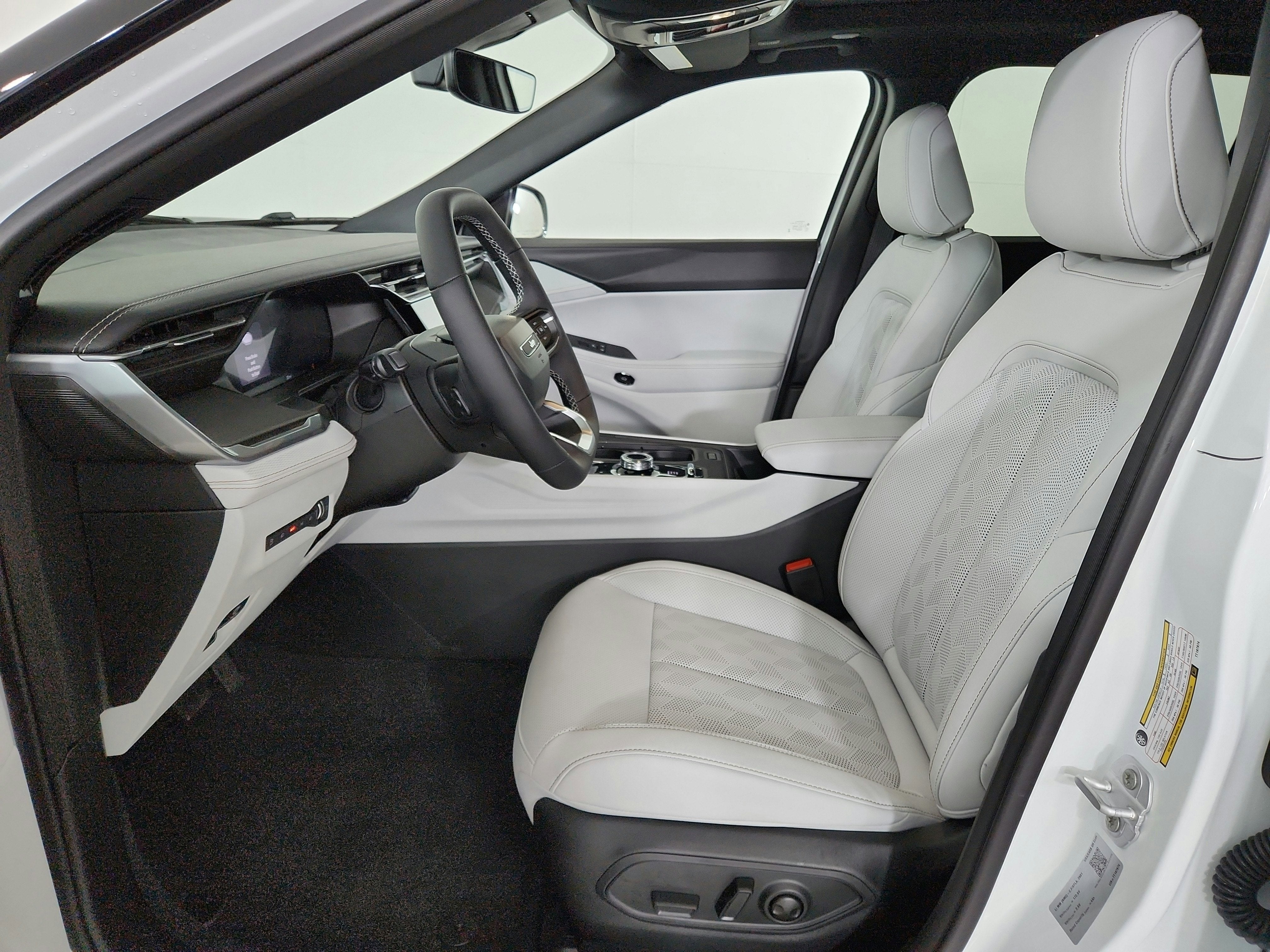 2026 Jeep Cherokee JEEP CHEROKEE OVERLAND 4X4