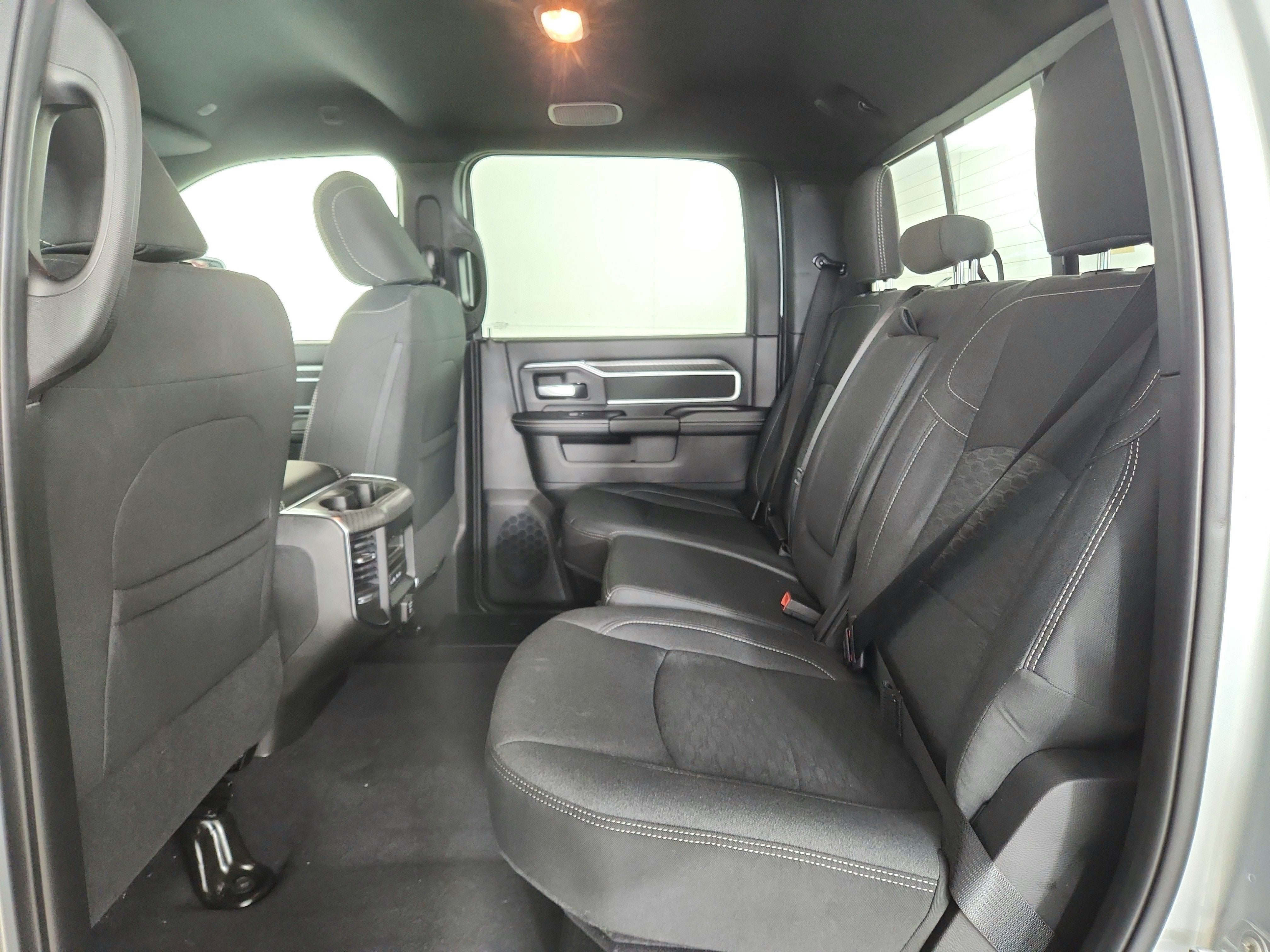 2026 RAM Ram 3500 RAM 3500 BIG HORN CREW CAB 4X4 (149 IN WB 6 FT 4 IN BOX)