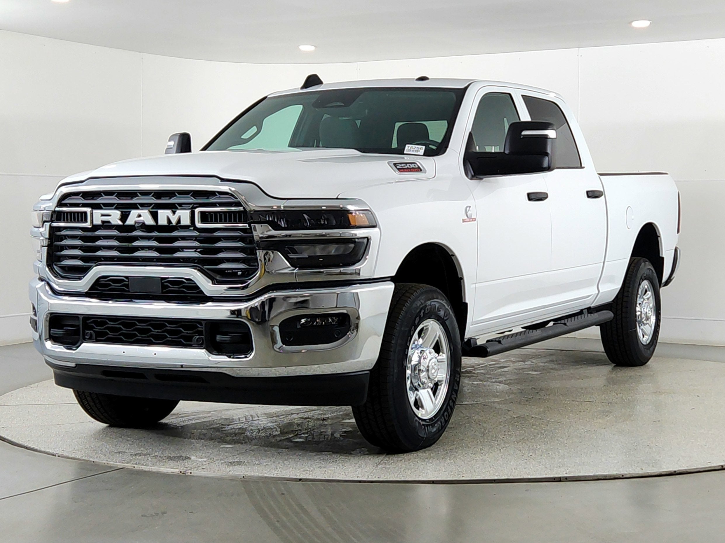 2026 RAM Ram 2500 RAM 2500 TRADESMAN CREW CAB 4X4 (149 IN WB 6 FT 4 IN BOX)