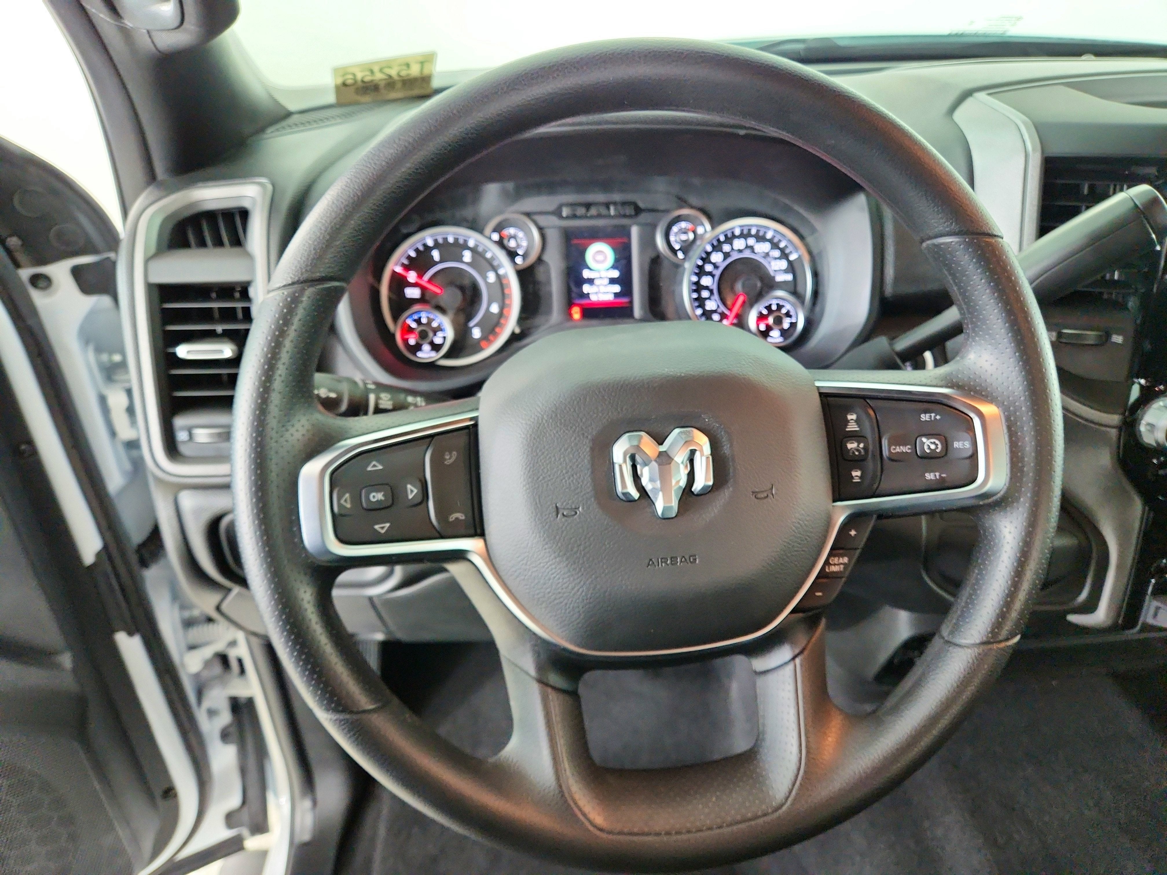 2026 RAM Ram 2500 RAM 2500 TRADESMAN CREW CAB 4X4 (149 IN WB 6 FT 4 IN BOX)