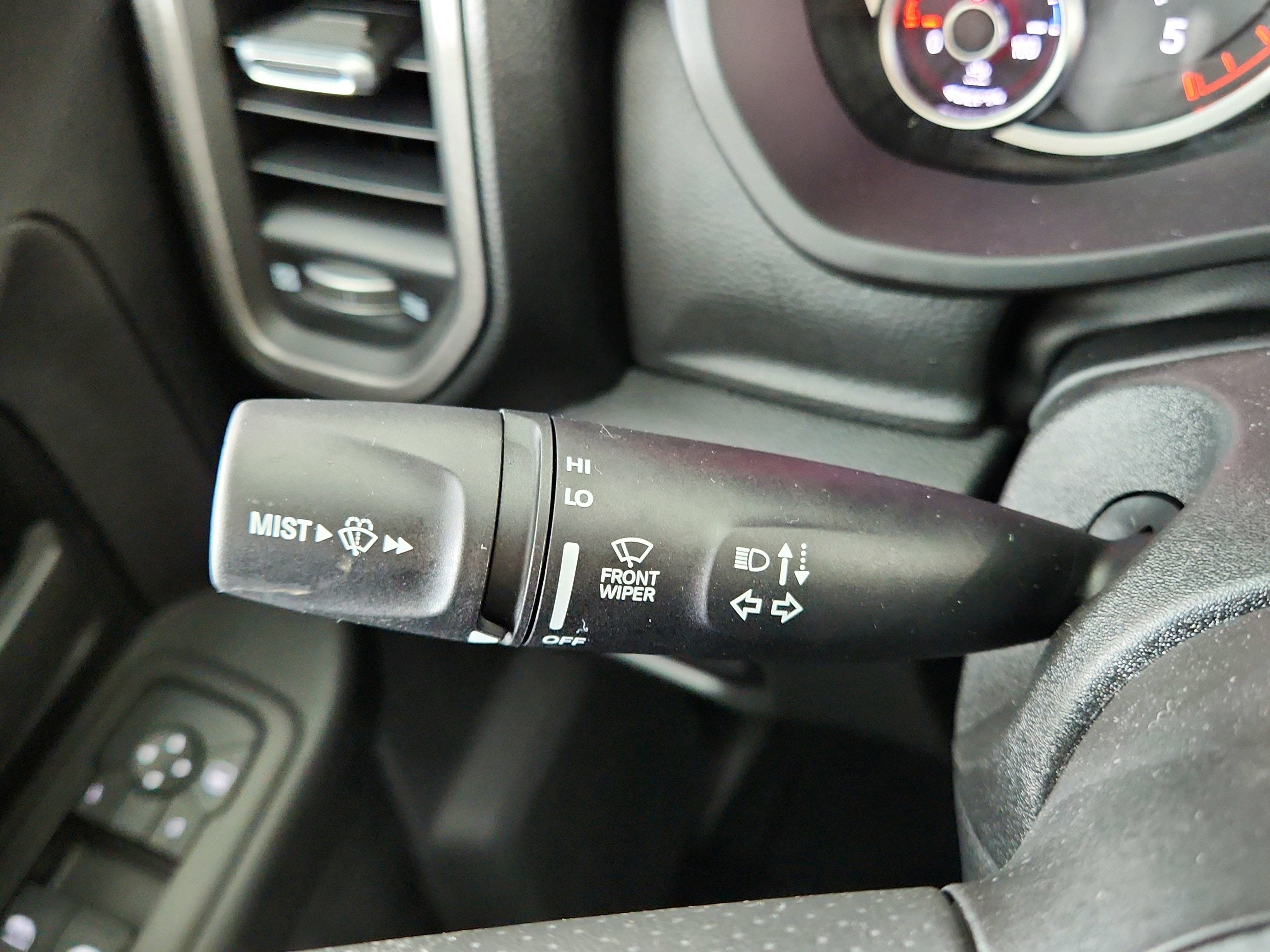 2026 RAM Ram 2500 RAM 2500 TRADESMAN CREW CAB 4X4 (149 IN WB 6 FT 4 IN BOX)