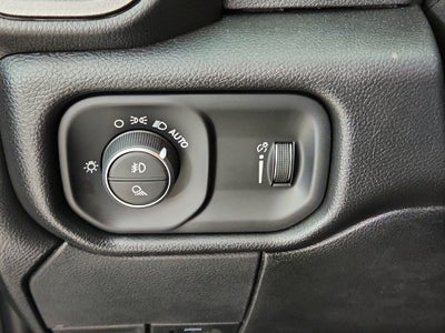 2026 RAM Ram 2500 RAM 2500 TRADESMAN CREW CAB 4X4 (149 IN WB 6 FT 4 IN BOX)