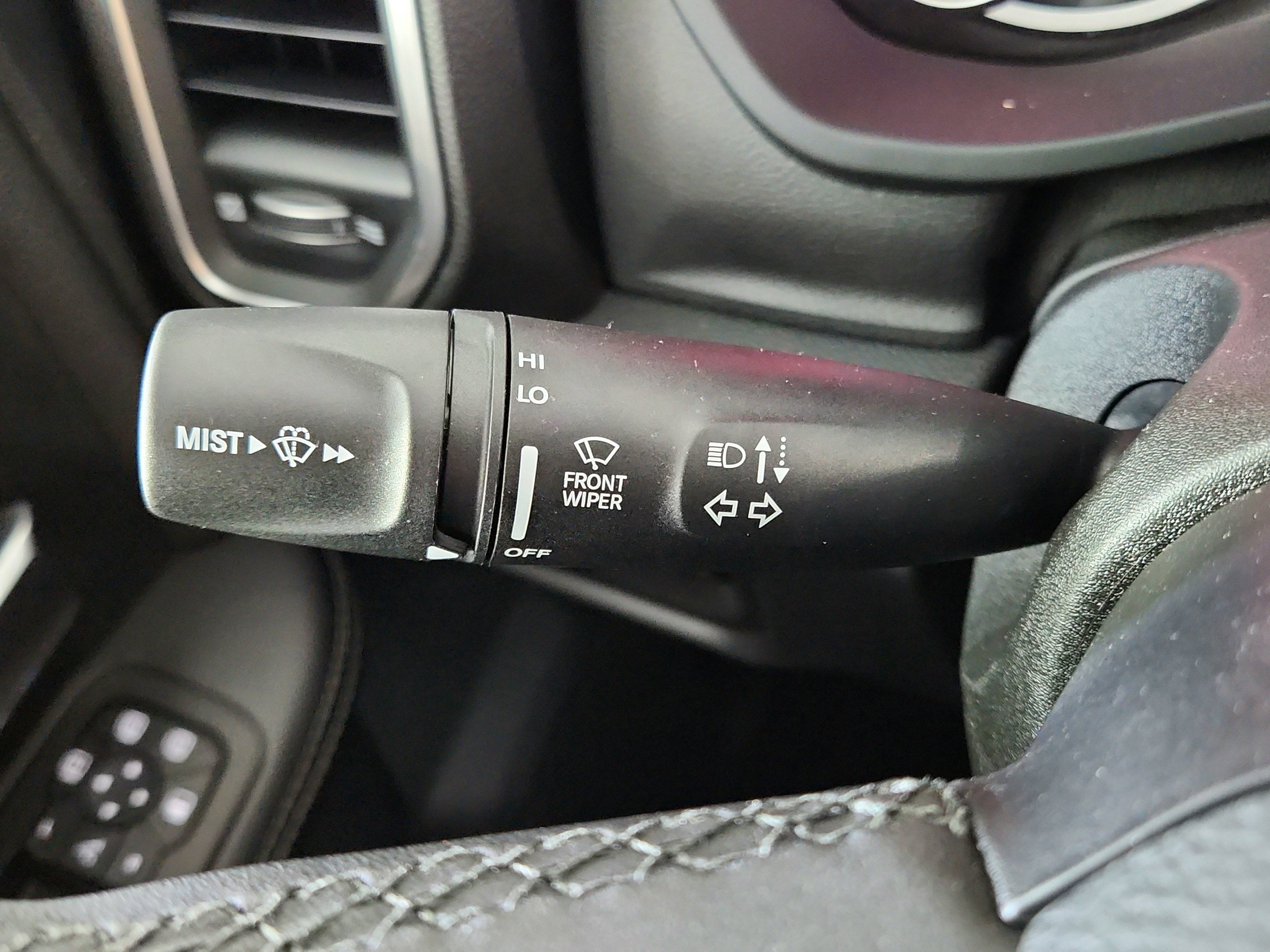 2025 RAM Ram 2500 RAM 2500 BIG HORN CREW CAB 4X4 (149 IN WB 6 FT 4 IN BOX)