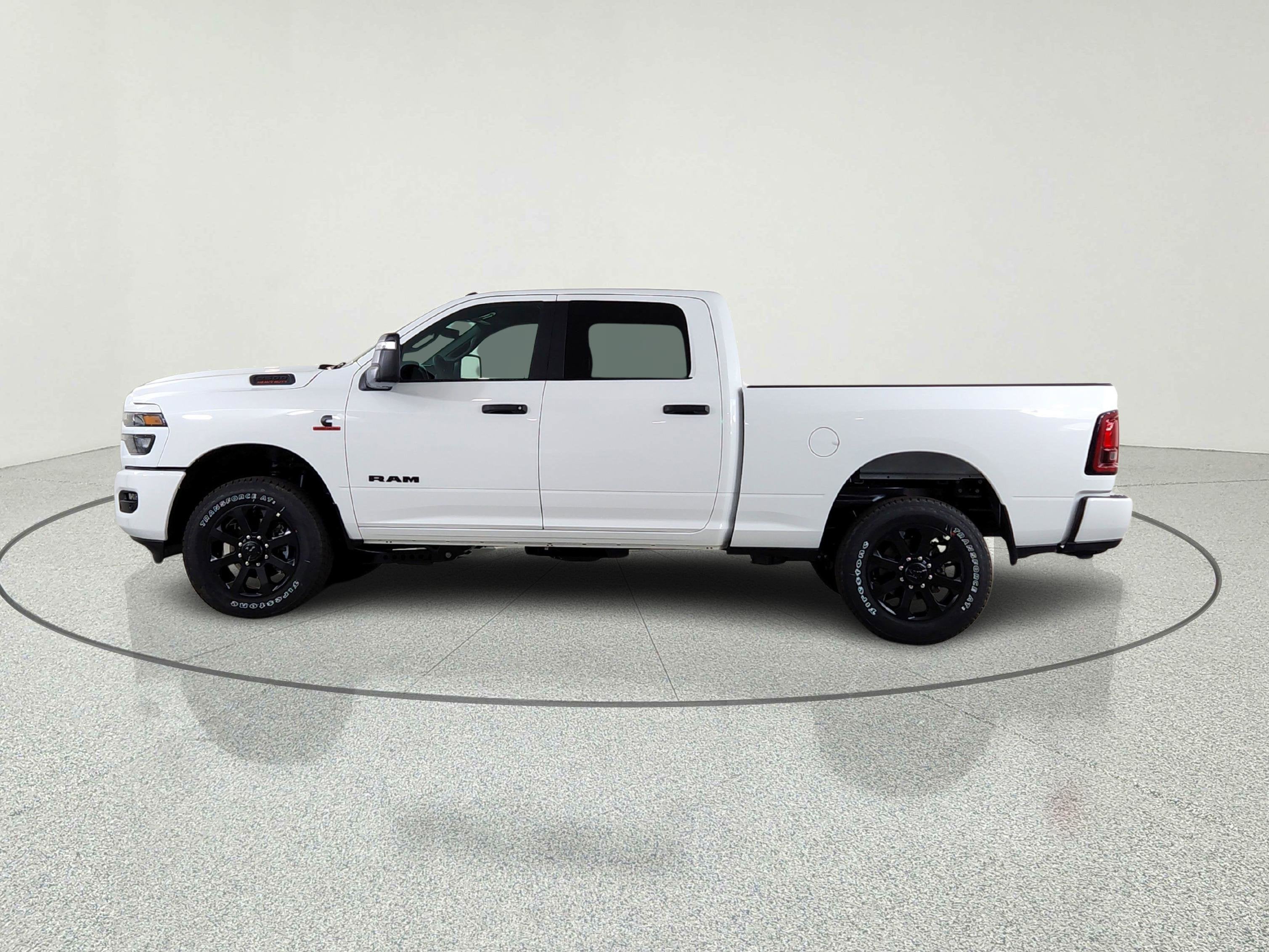 2026 RAM Ram 2500 RAM 2500 BIG HORN CREW CAB 4X4 (149 IN WB 6 FT 4 IN BOX)