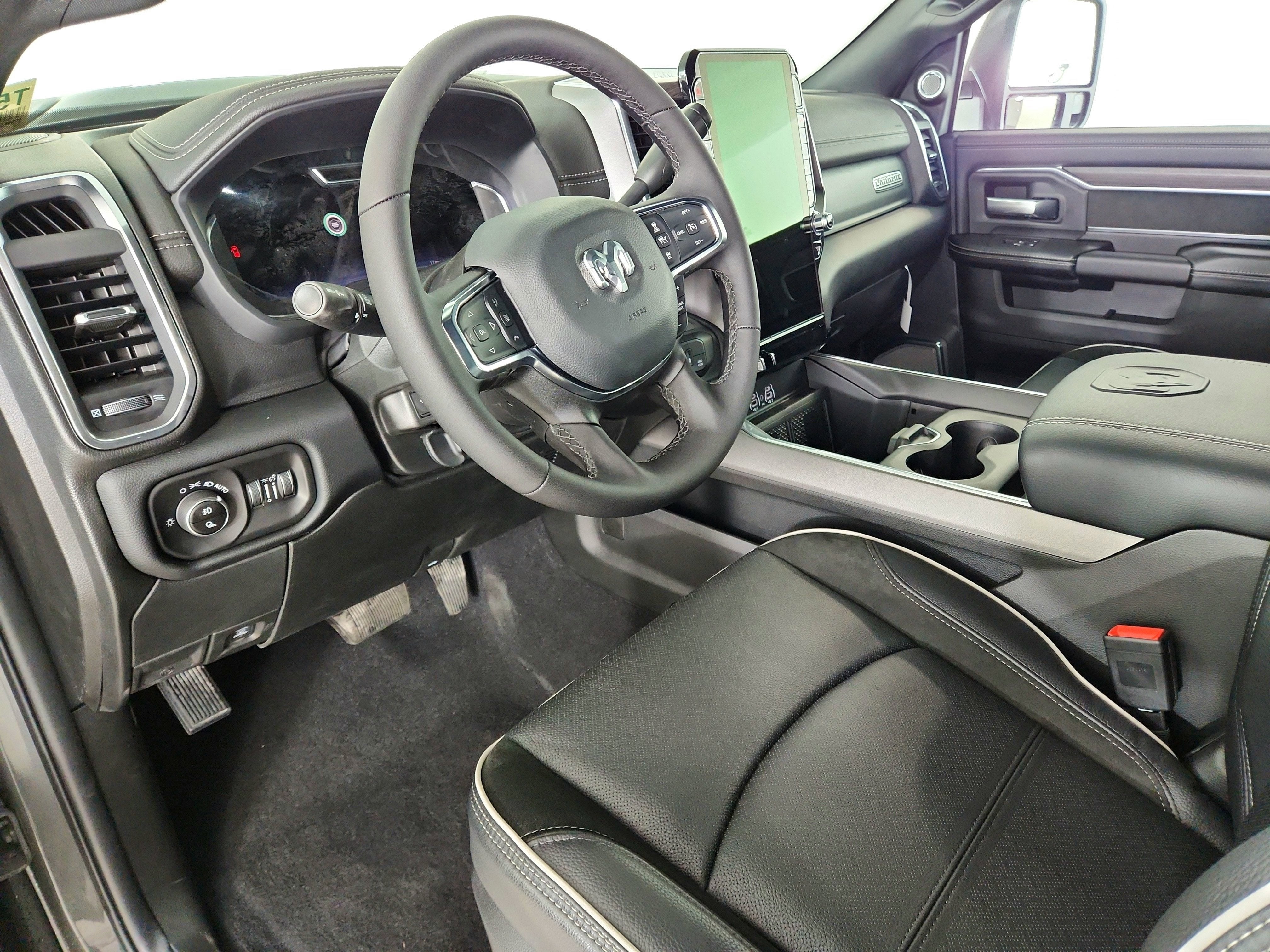 2026 RAM Ram 2500 RAM 2500 LARAMIE CREW CAB 4X4 (149 IN WB 6 FT 4 IN BOX)