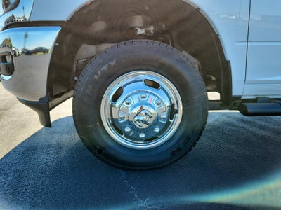 2026 RAM Ram 3500 RAM 3500 TRADESMAN CREW CAB 4X4 (169 IN WB 8 FT 0 IN BOX)