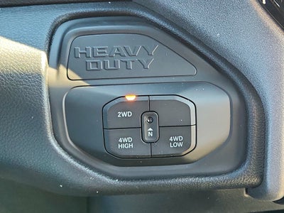 2026 RAM Ram 3500 RAM 3500 TRADESMAN CREW CAB 4X4 (169 IN WB 8 FT 0 IN BOX)