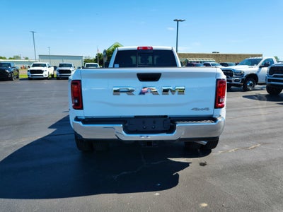 2026 RAM Ram 3500 RAM 3500 TRADESMAN CREW CAB 4X4 (169 IN WB 8 FT 0 IN BOX)