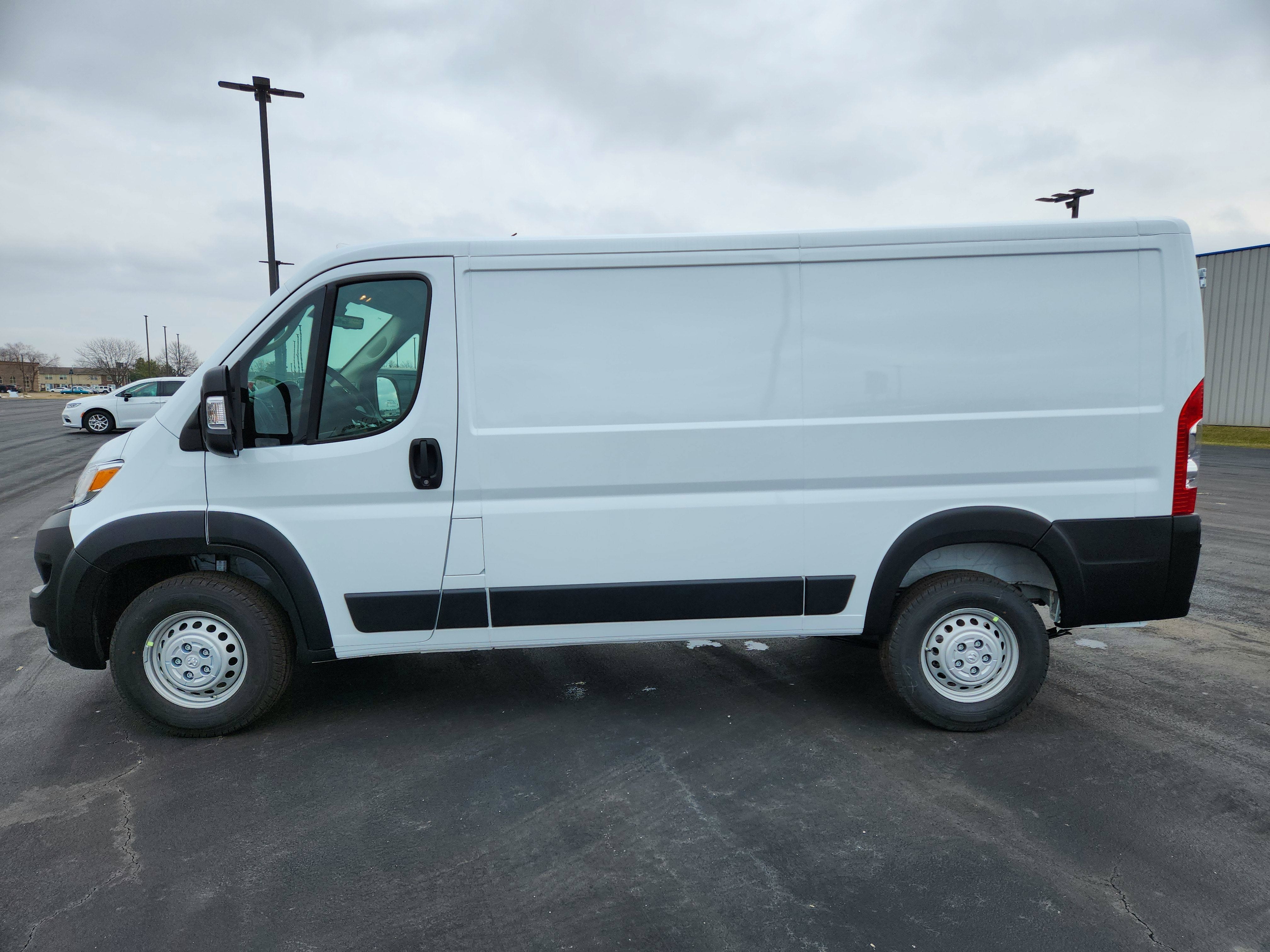 2026 RAM Ram ProMaster RAM 1500 CARGO VAN LOW ROOF (136IN WB)