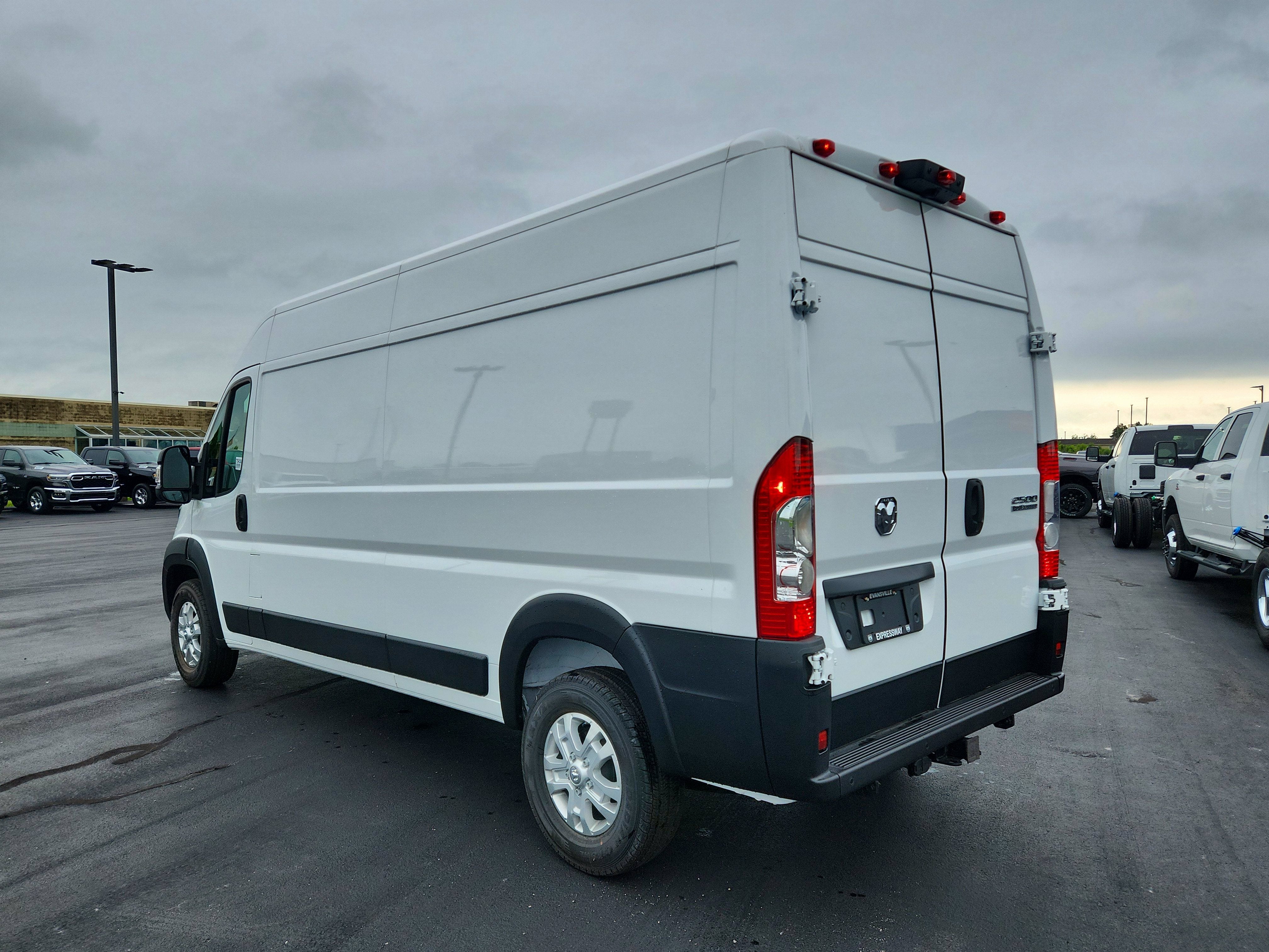 2026 RAM Ram ProMaster SLT
