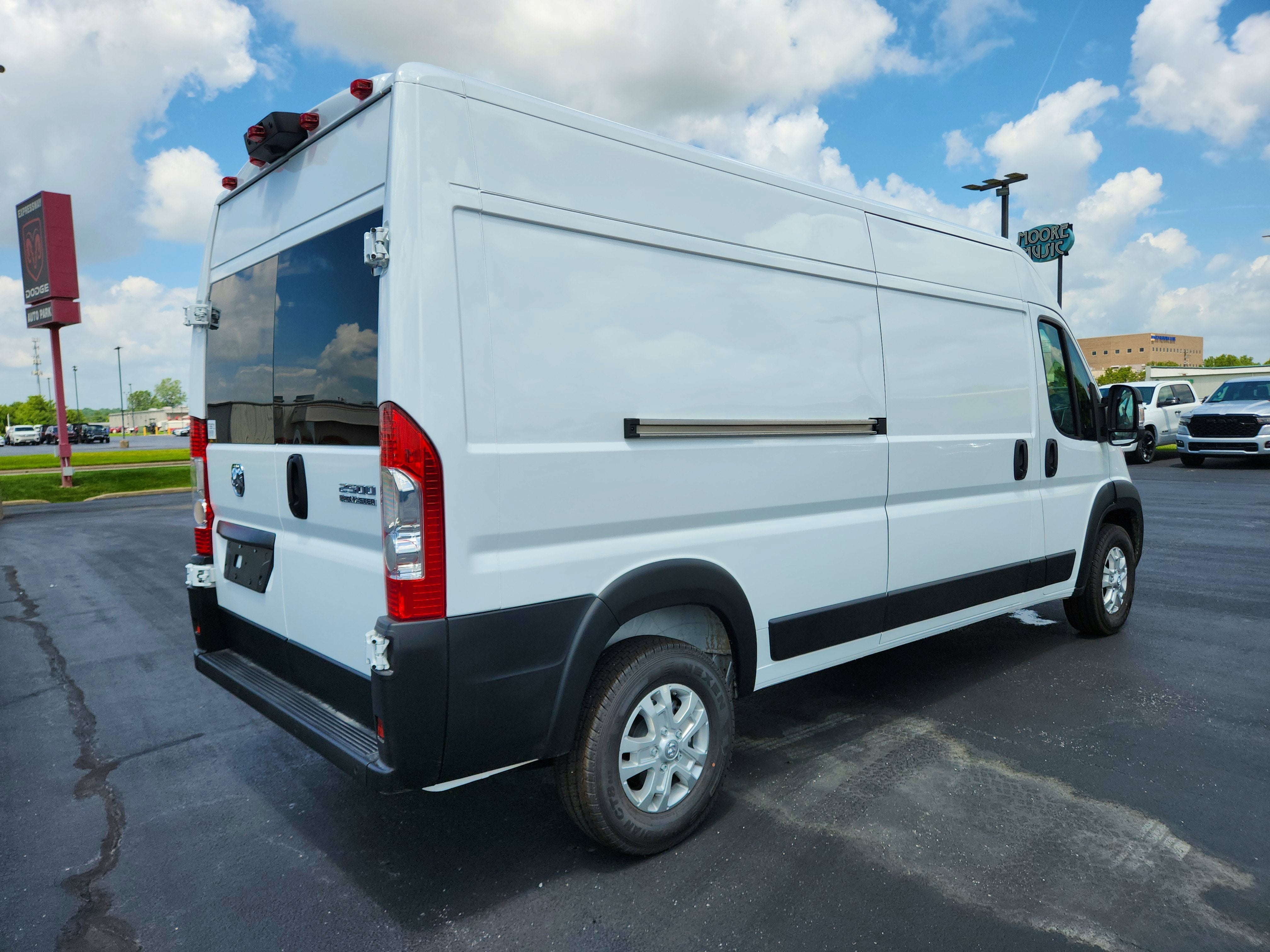 2026 RAM Ram ProMaster SLT