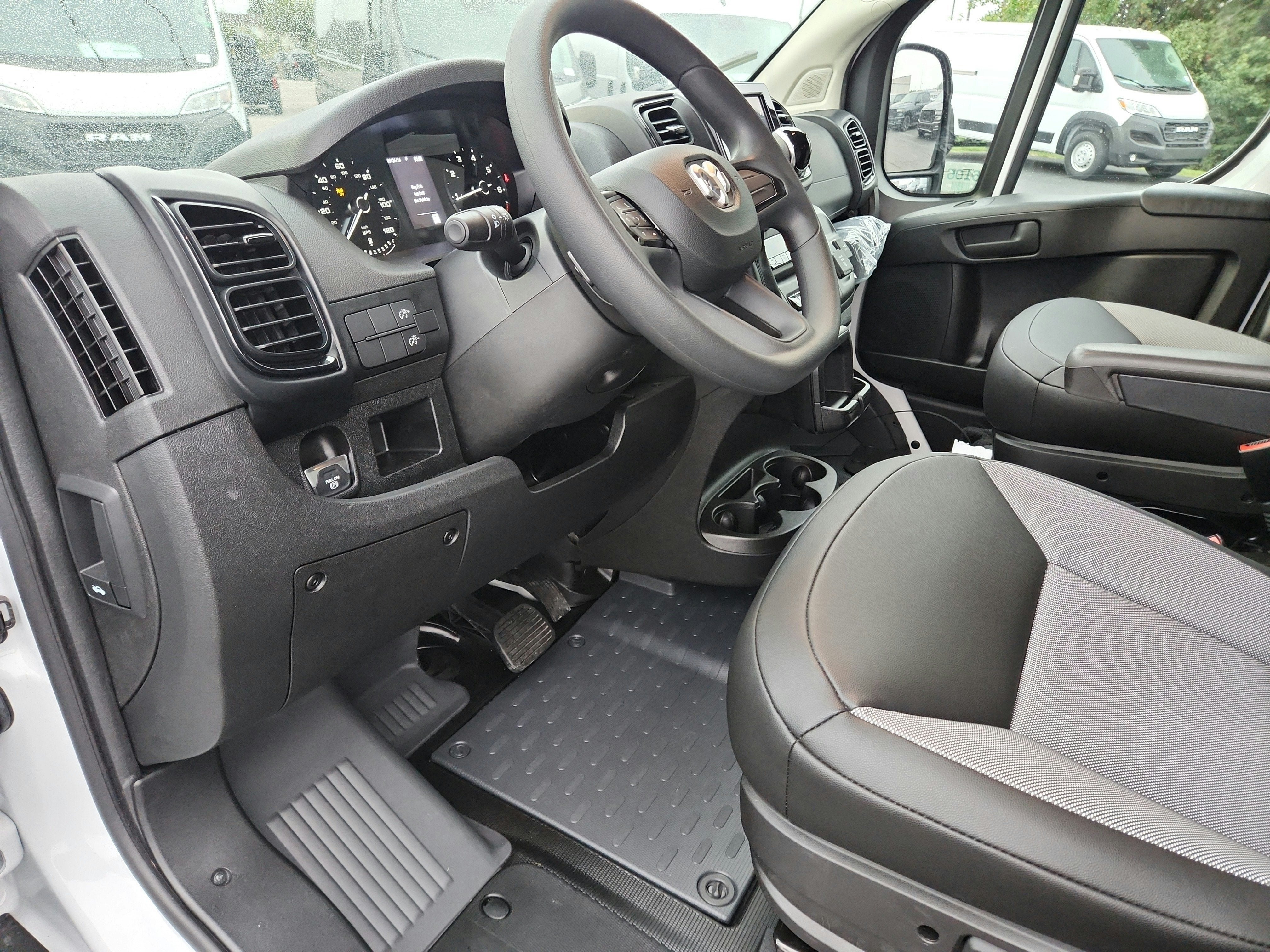 2026 RAM Ram ProMaster Tradesman 2500 High Roof 159" WB w/Pass Seat
