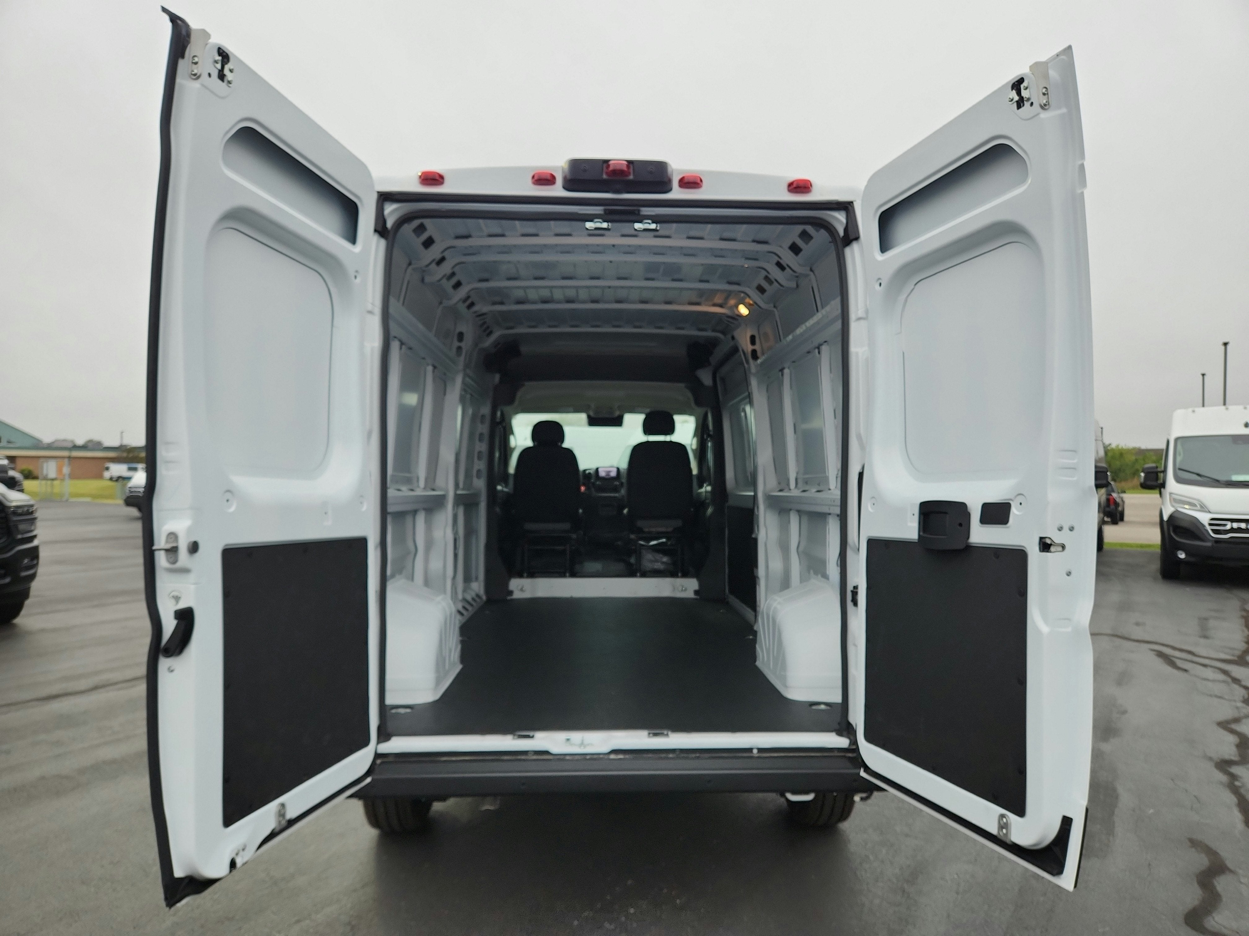 2026 RAM Ram ProMaster Tradesman 2500 High Roof 159" WB w/Pass Seat