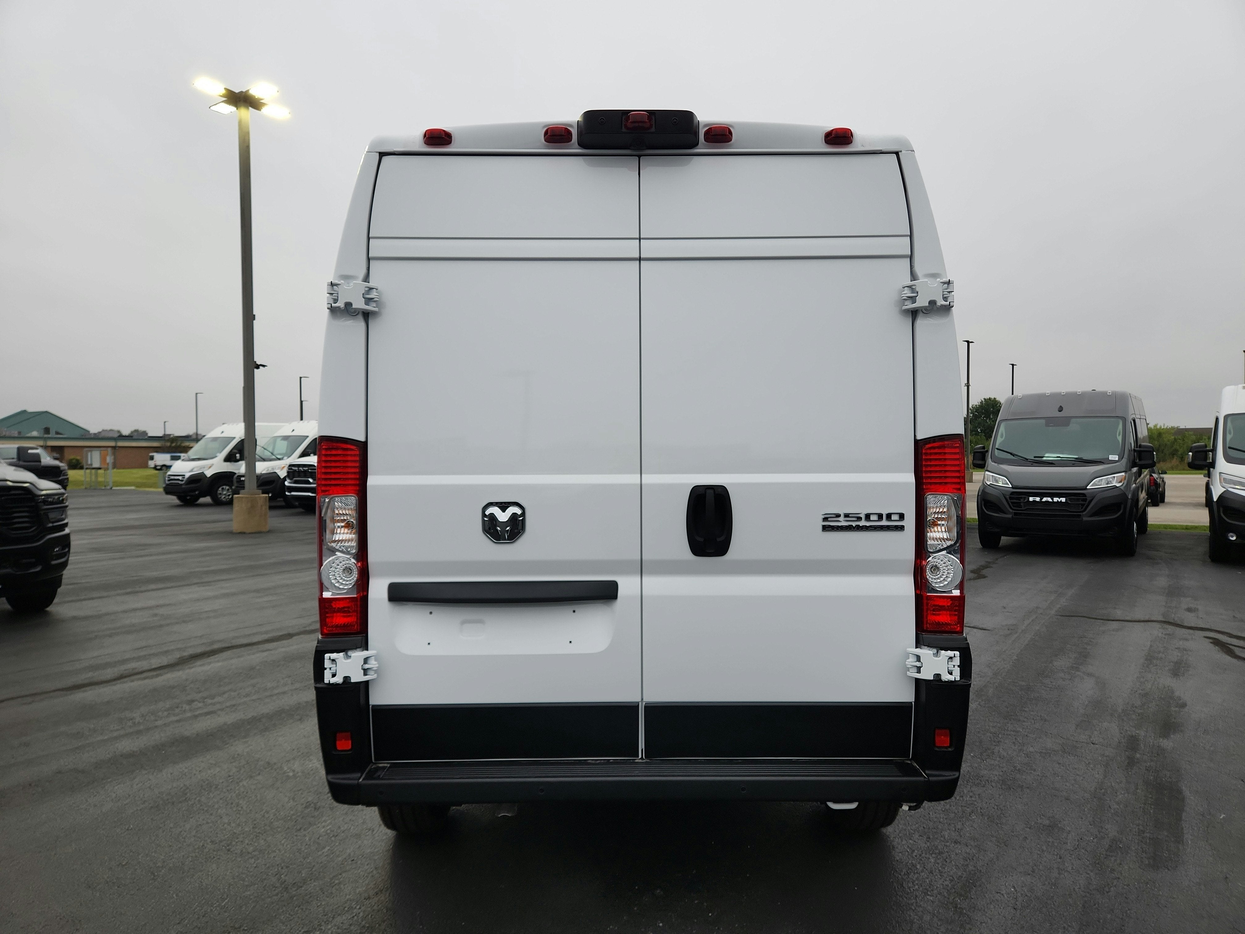 2026 RAM Ram ProMaster Tradesman 2500 High Roof 159" WB w/Pass Seat