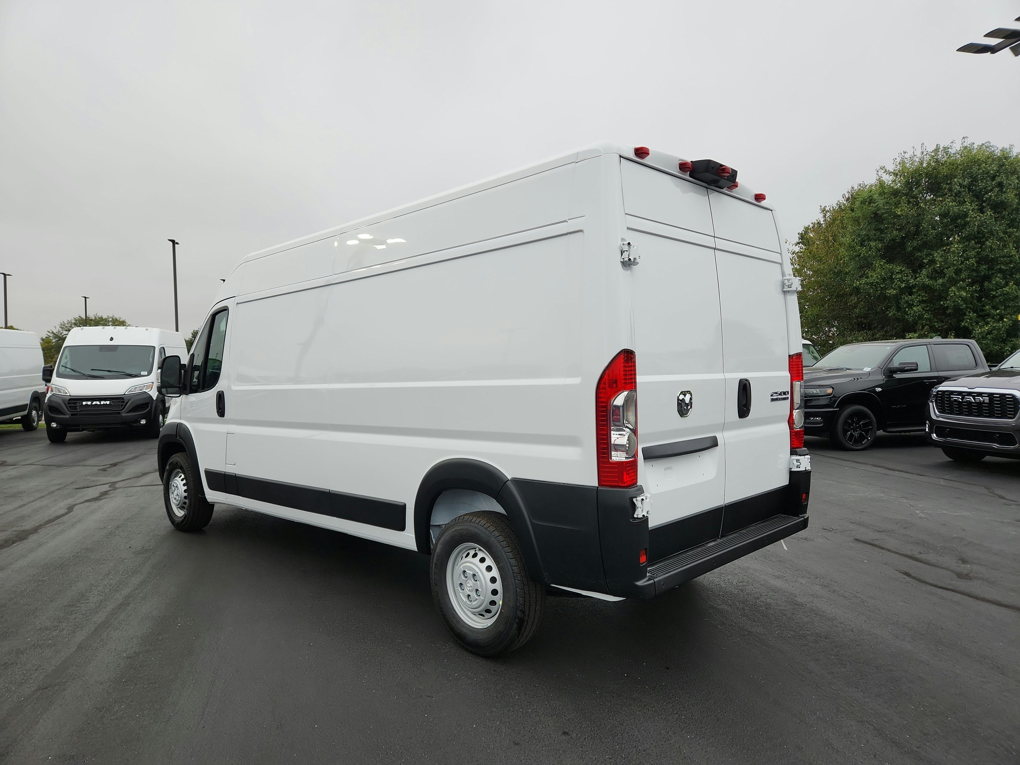 2026 RAM Ram ProMaster Tradesman 2500 High Roof 159" WB w/Pass Seat