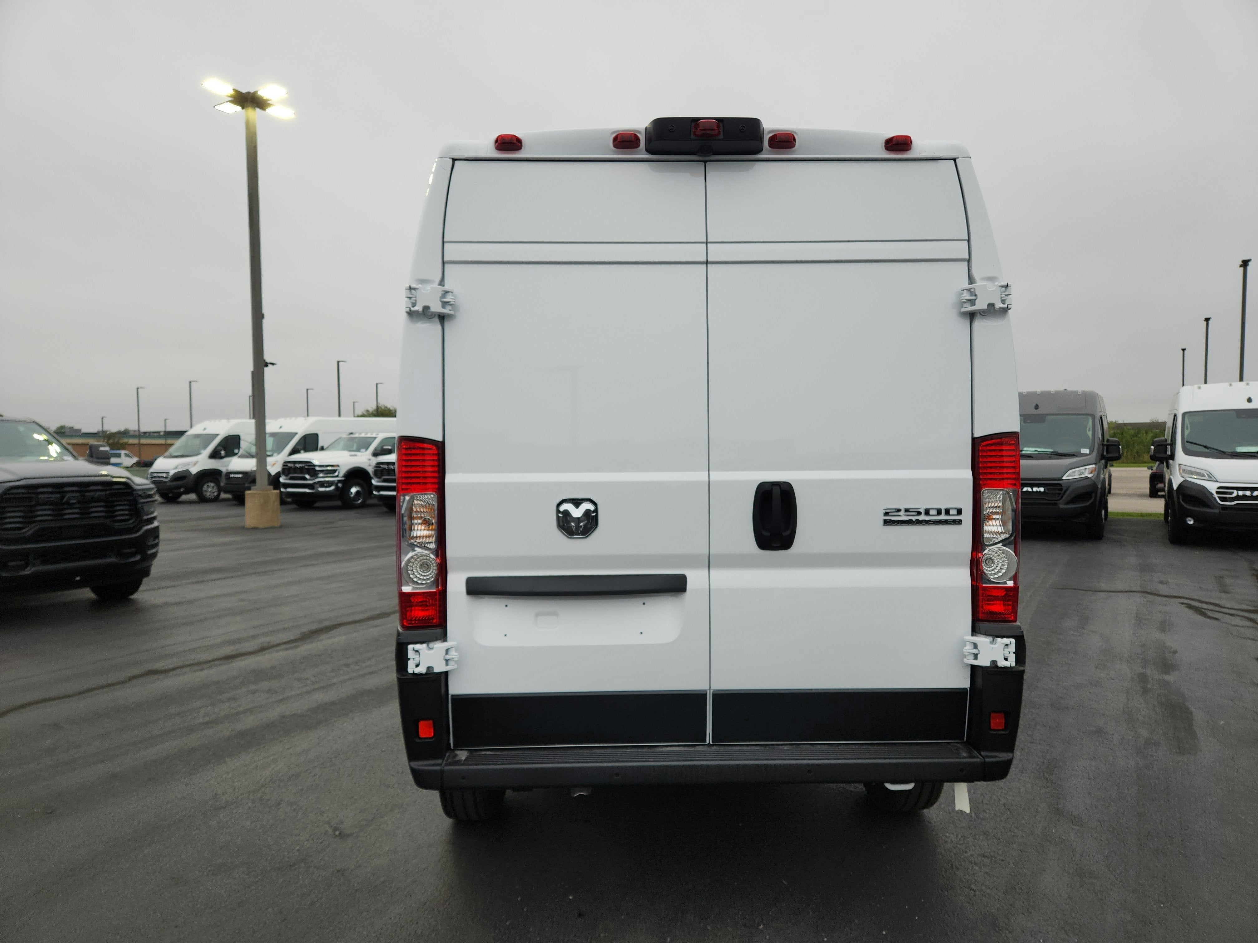 2026 RAM Ram ProMaster Tradesman 2500 High Roof 159" WB w/Pass Seat