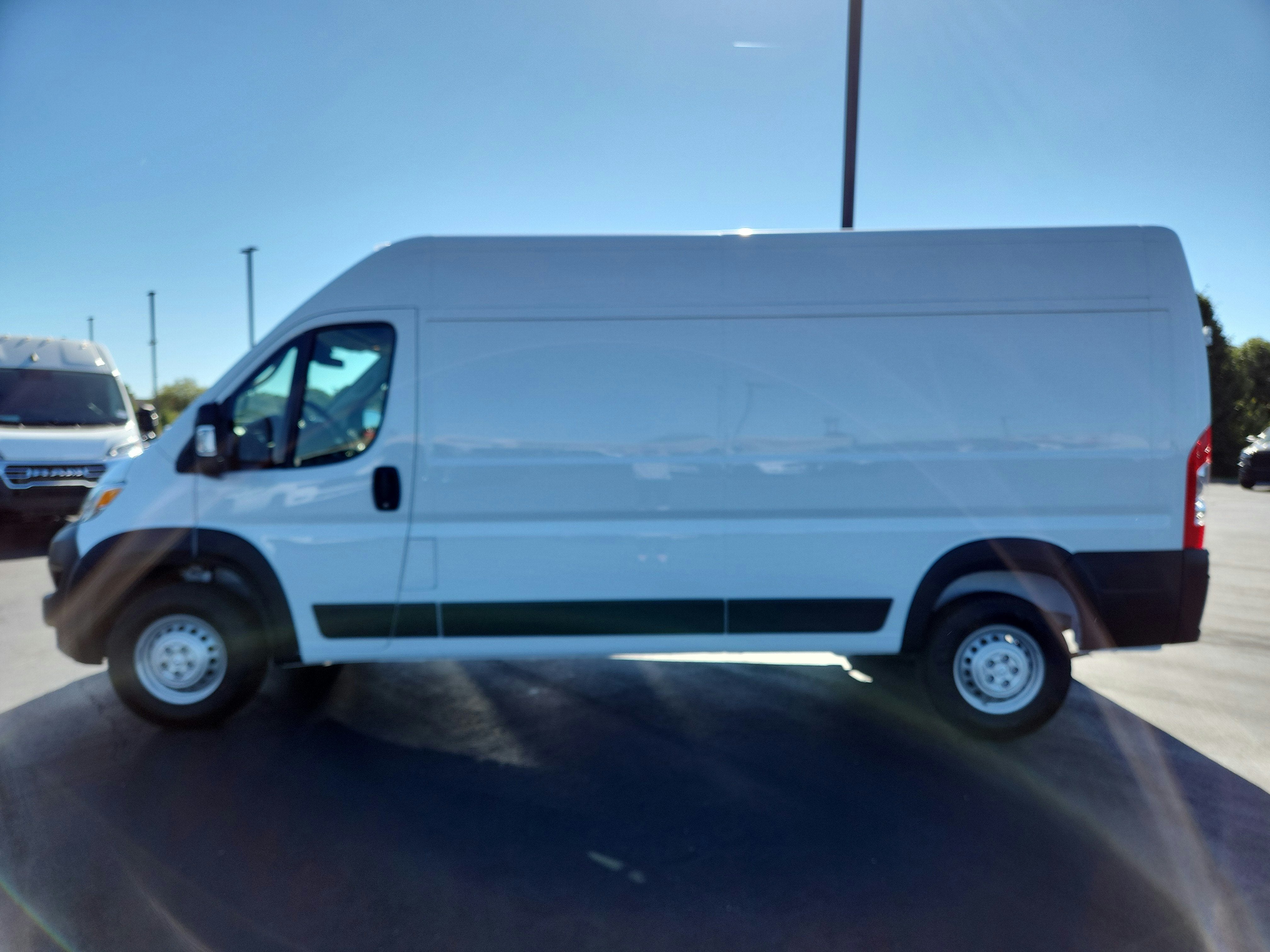 2026 RAM Ram ProMaster Tradesman 2500 High Roof 159" WB w/Pass Seat