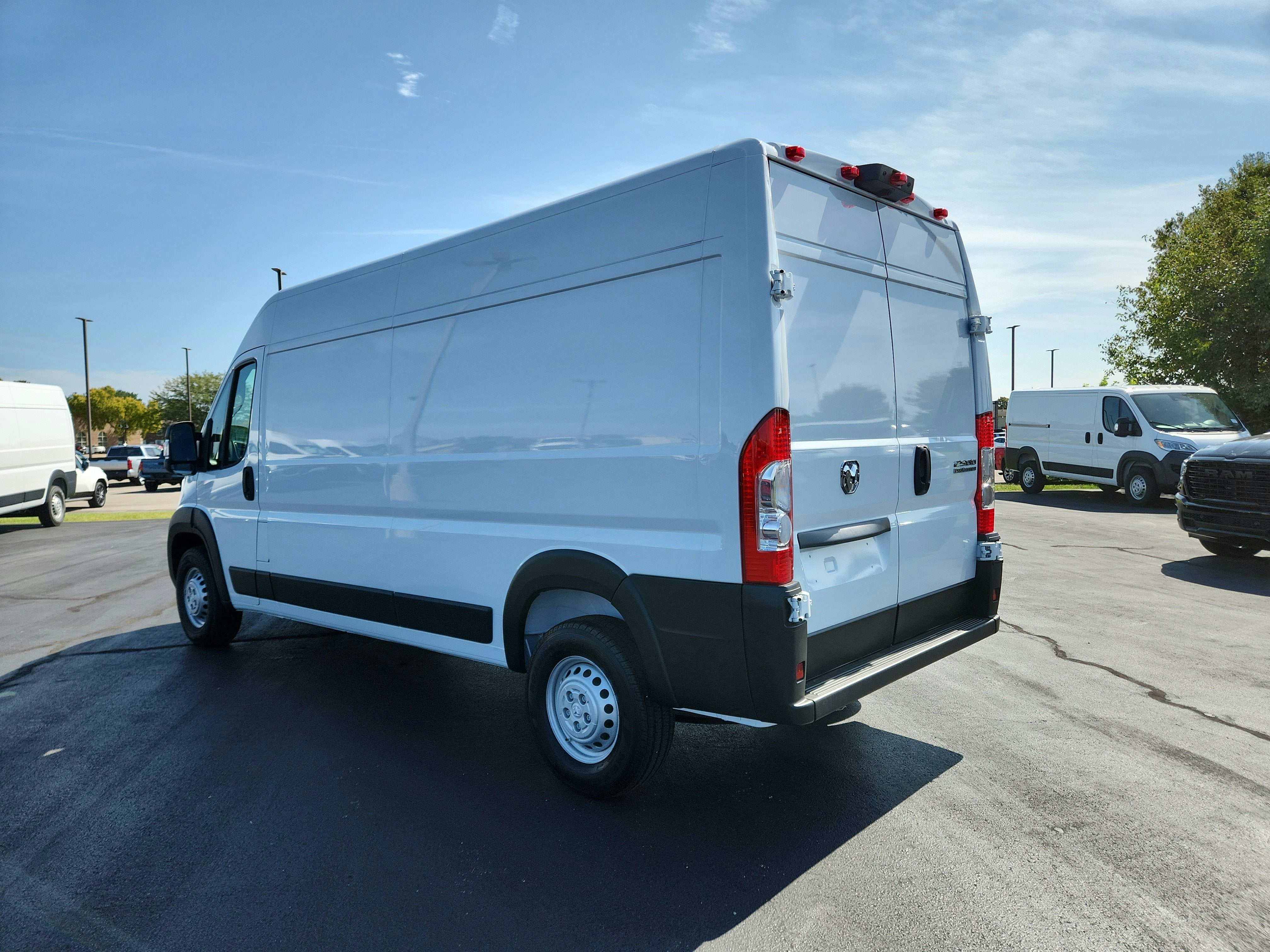2026 RAM Ram ProMaster Tradesman 2500 High Roof 159" WB w/Pass Seat