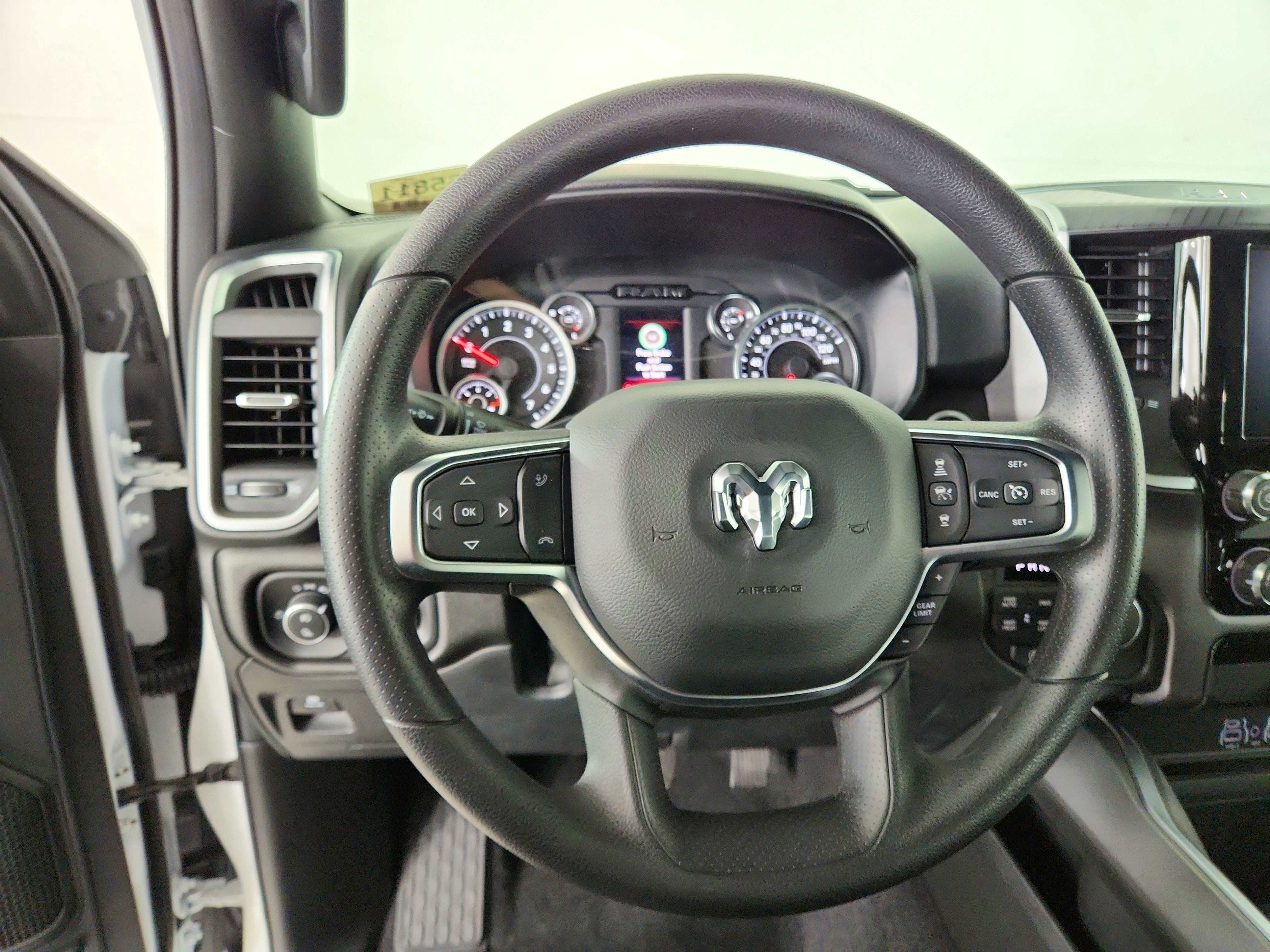 2025 RAM Ram 1500 RAM 1500 BIGHORN/LONESTAR CREW 4X4 (144.5 IN WB 5 FT 7 IN BOX)