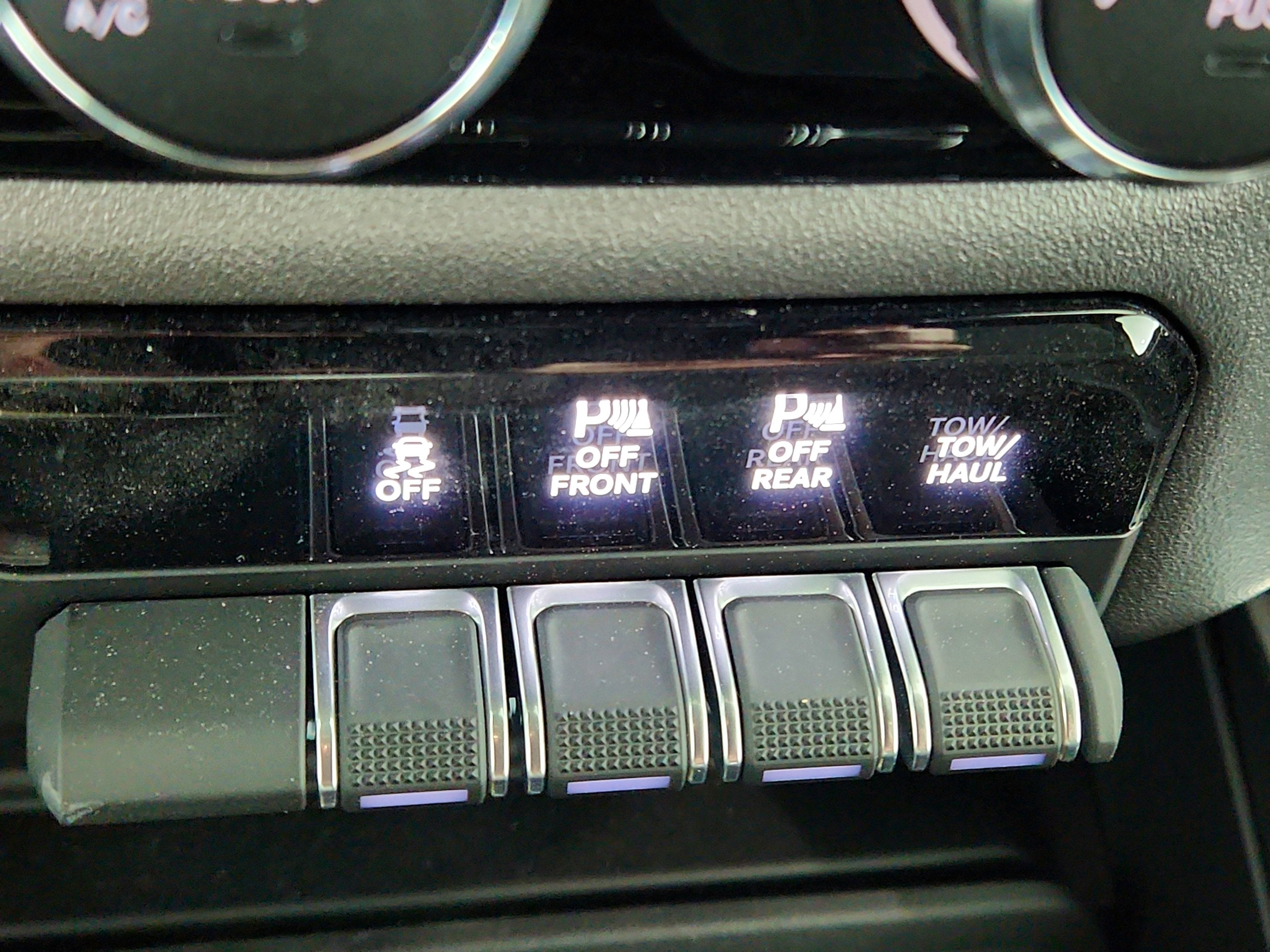 2026 RAM Ram 1500 RAM 1500 BIGHORN/LONESTAR CREW 4X4 (144.5 IN WB 5 FT 7 IN BOX)