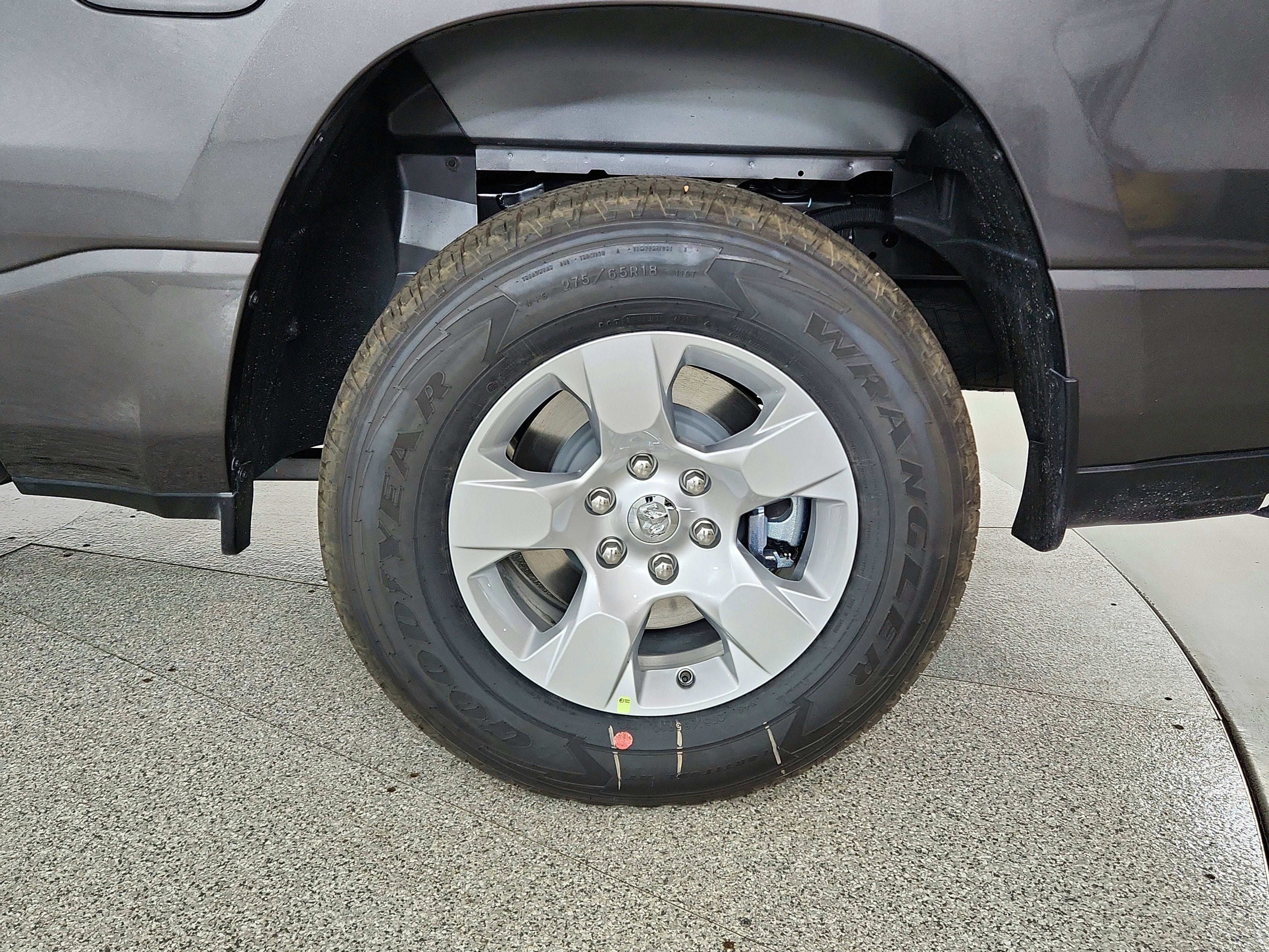 2026 RAM Ram 1500 RAM 1500 BIGHORN/LONESTAR CREW 4X4 (144.5 IN WB 5 FT 7 IN BOX)