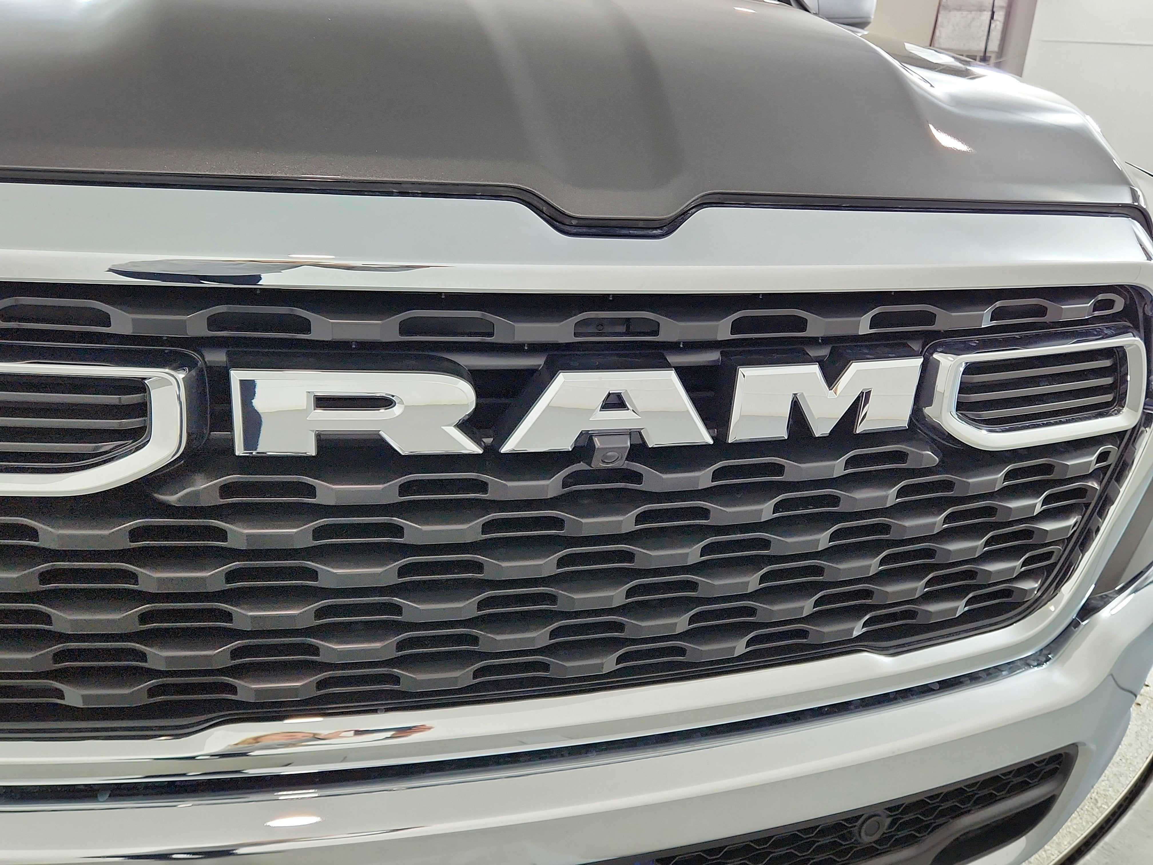 2026 RAM Ram 1500 RAM 1500 BIGHORN/LONESTAR CREW 4X4 (144.5 IN WB 5 FT 7 IN BOX)