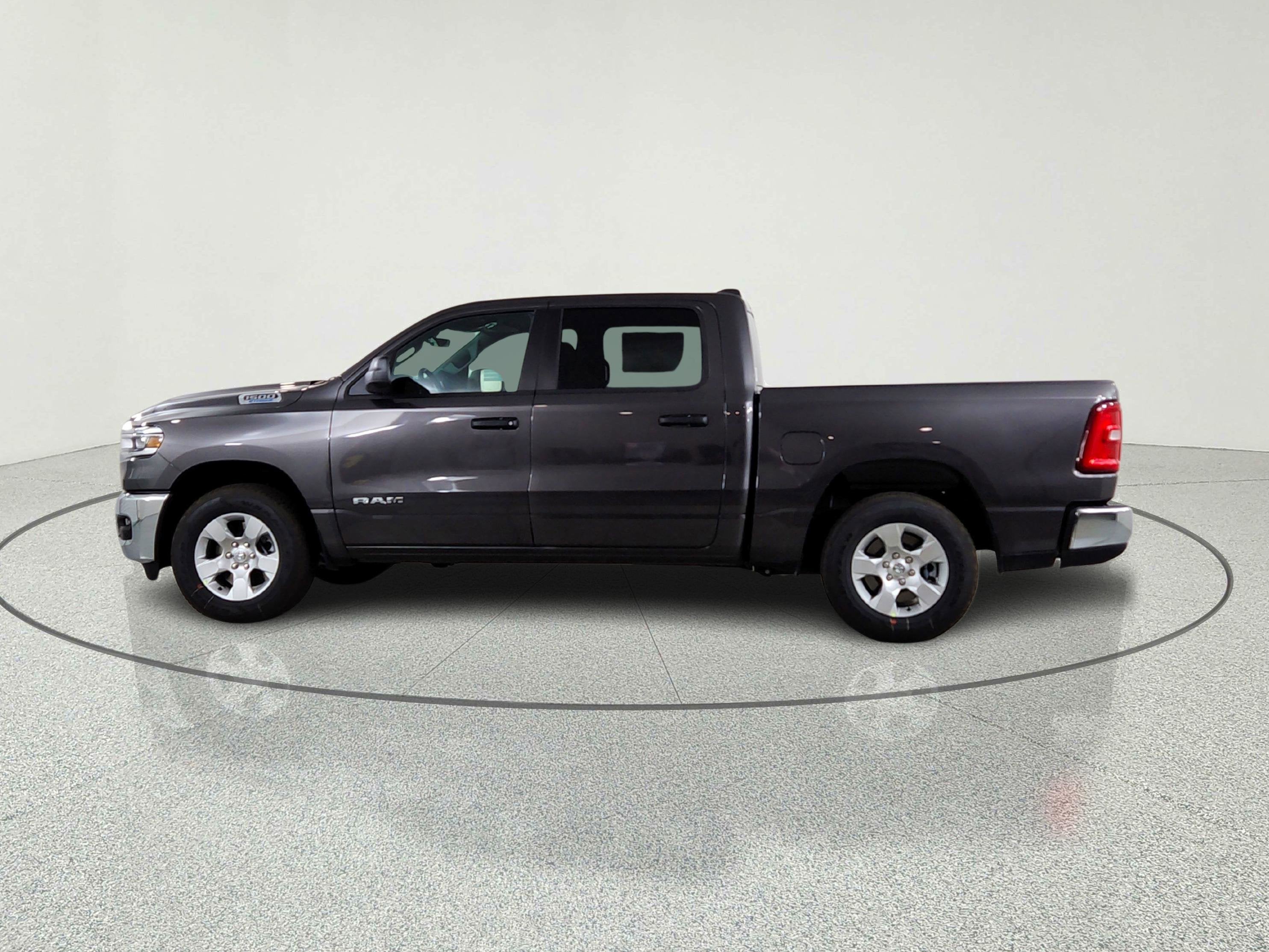 2026 RAM Ram 1500 RAM 1500 BIGHORN/LONESTAR CREW 4X4 (144.5 IN WB 5 FT 7 IN BOX)