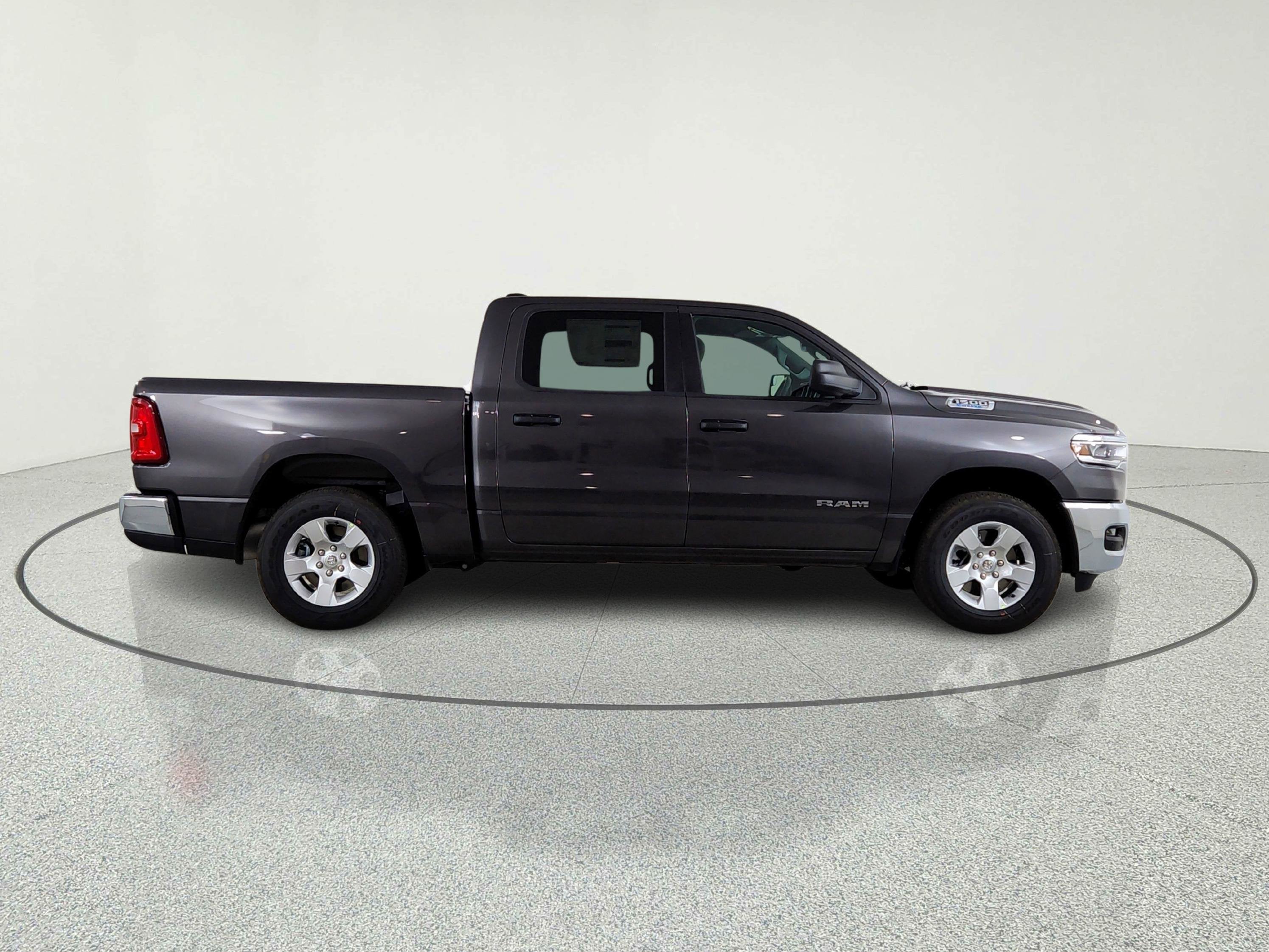 2026 RAM Ram 1500 RAM 1500 BIGHORN/LONESTAR CREW 4X4 (144.5 IN WB 5 FT 7 IN BOX)