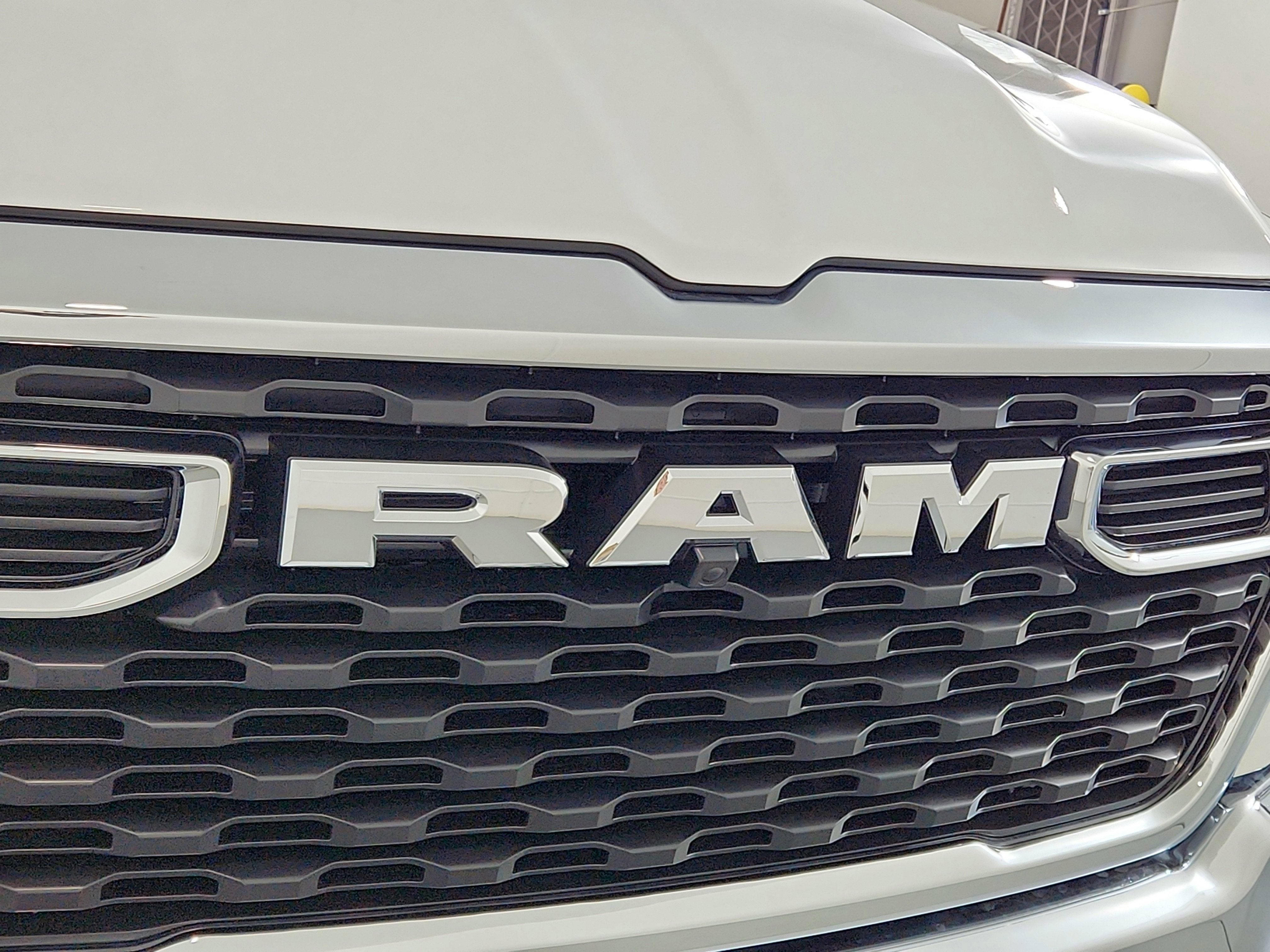 2026 RAM Ram 1500 RAM 1500 BIGHORN/LONESTAR CREW 4X4 (144.5 IN WB 5 FT 7 IN BOX)