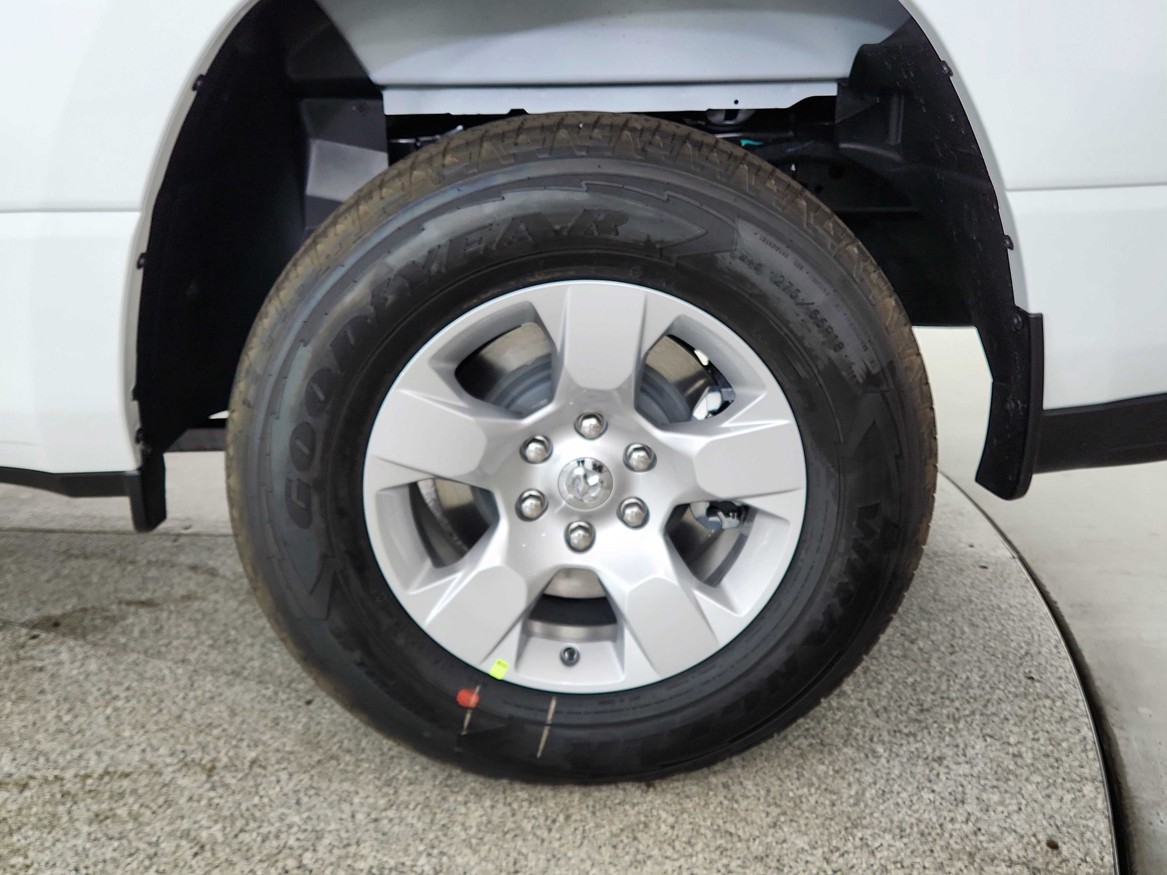 2026 RAM Ram 1500 RAM 1500 BIGHORN/LONESTAR CREW 4X4 (144.5 IN WB 5 FT 7 IN BOX)