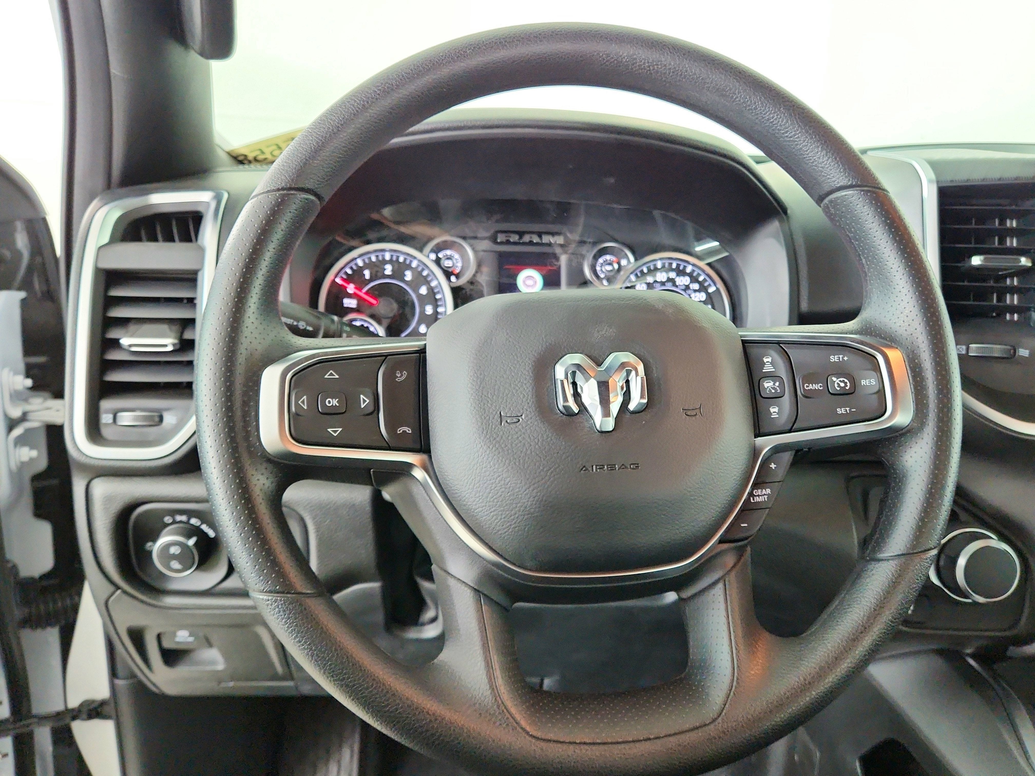 2026 RAM Ram 1500 RAM 1500 BIGHORN/LONESTAR CREW 4X4 (144.5 IN WB 5 FT 7 IN BOX)