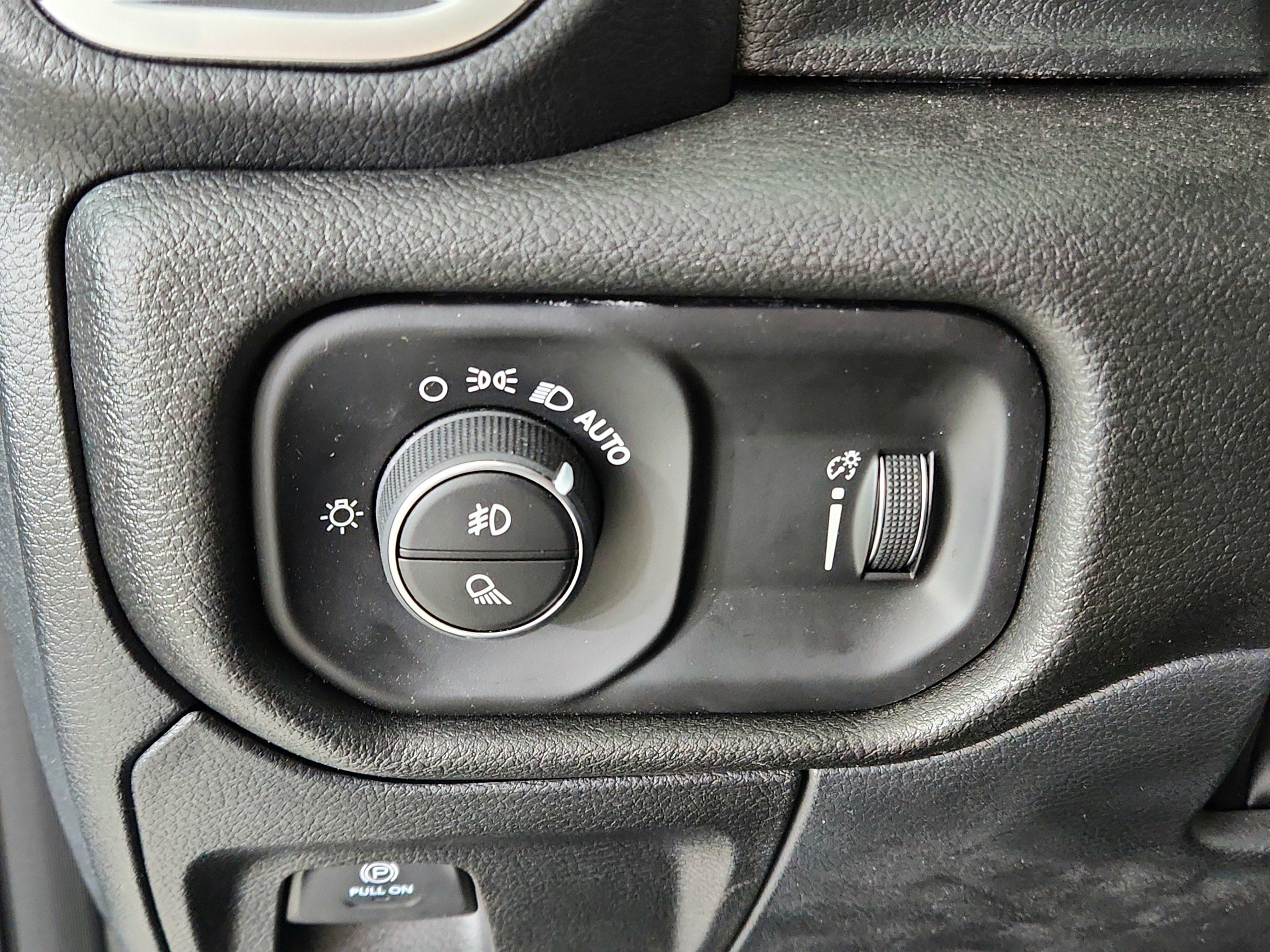 2026 RAM Ram 1500 RAM 1500 BIGHORN/LONESTAR CREW 4X4 (144.5 IN WB 5 FT 7 IN BOX)