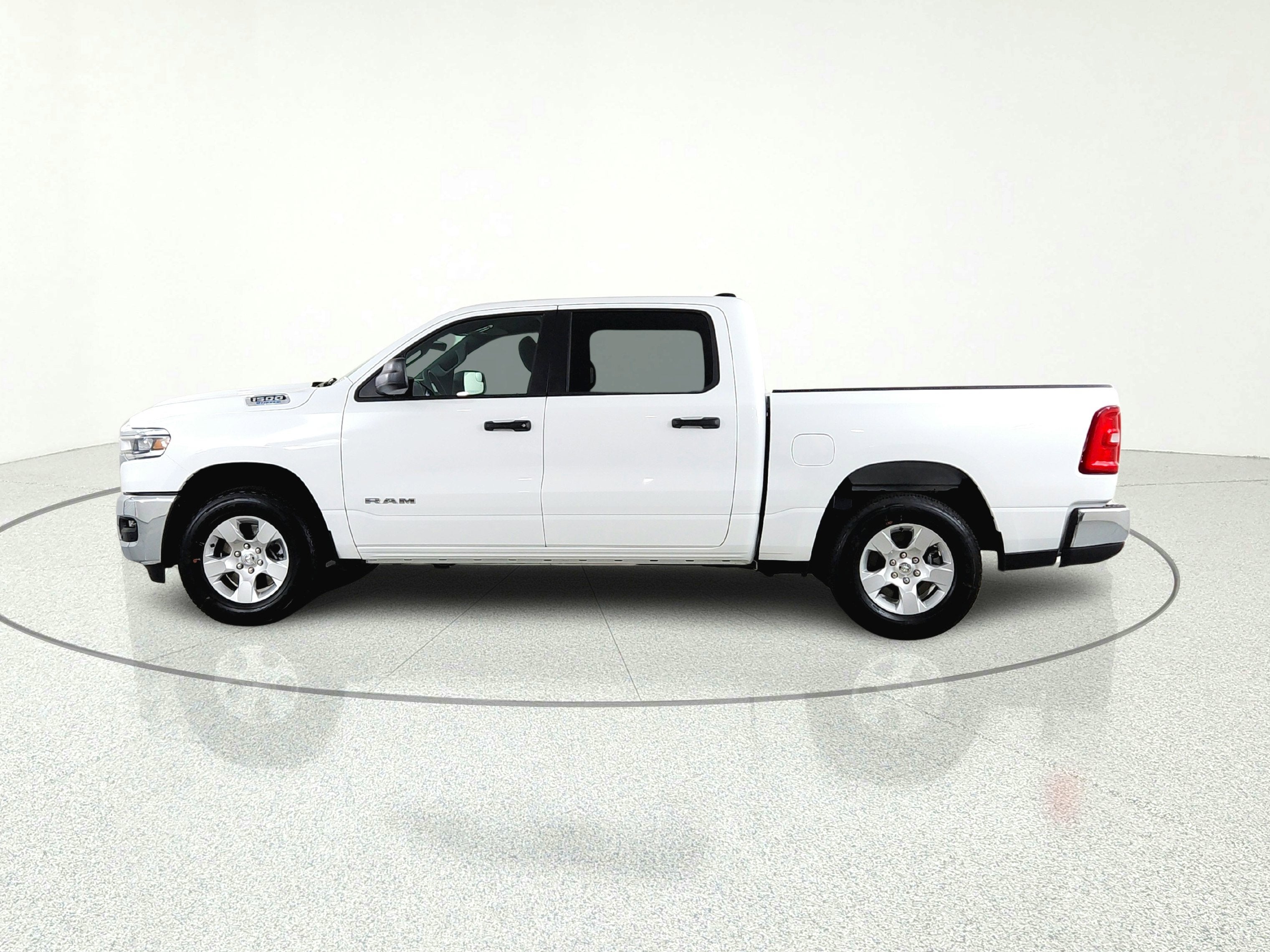 2026 RAM Ram 1500 RAM 1500 BIGHORN/LONESTAR CREW 4X4 (144.5 IN WB 5 FT 7 IN BOX)