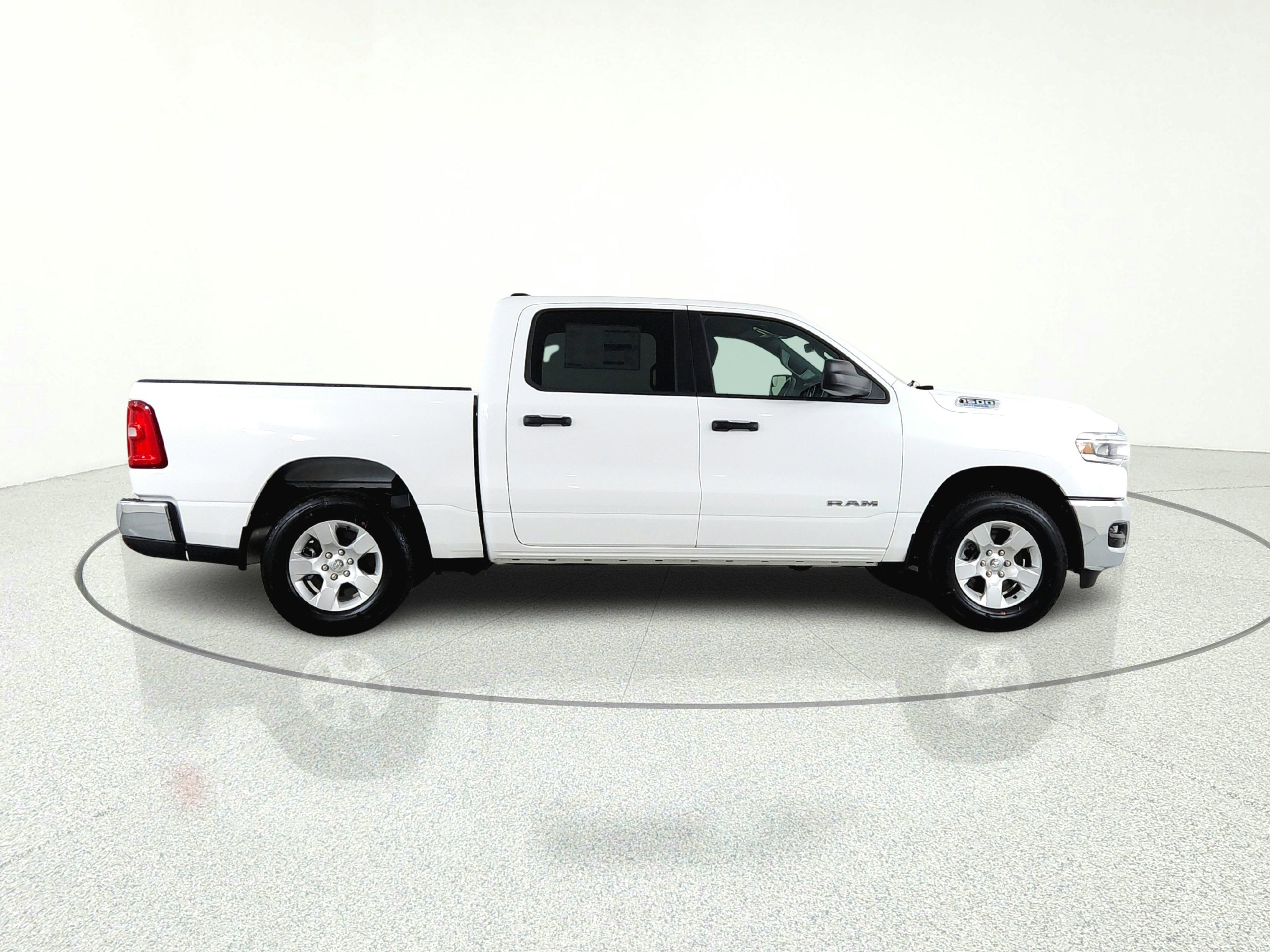 2026 RAM Ram 1500 RAM 1500 BIGHORN/LONESTAR CREW 4X4 (144.5 IN WB 5 FT 7 IN BOX)