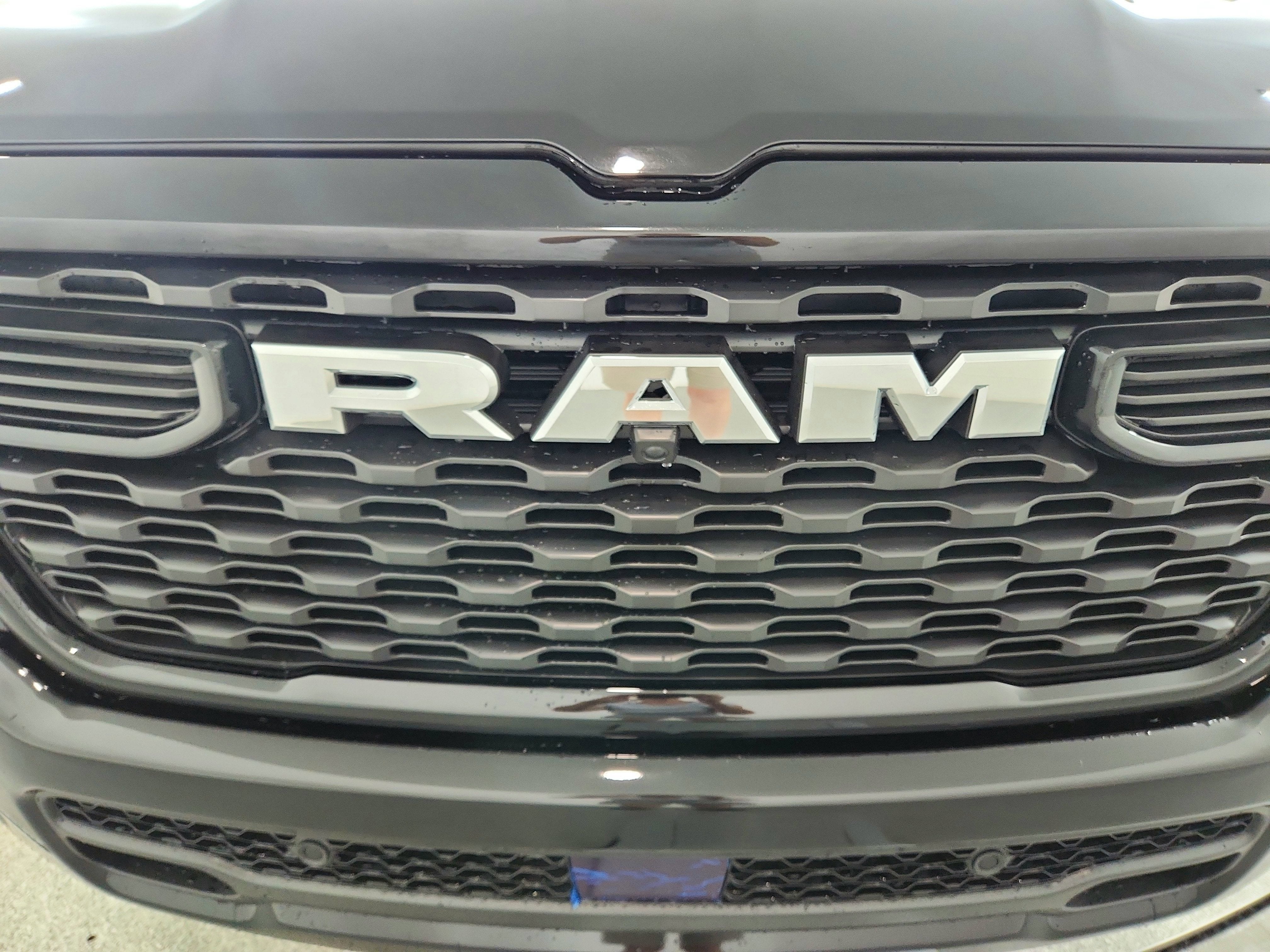 2026 RAM Ram 1500 RAM 1500 BIGHORN/LONESTAR CREW 4X4 (144.5 IN WB 5 FT 7 IN BOX)