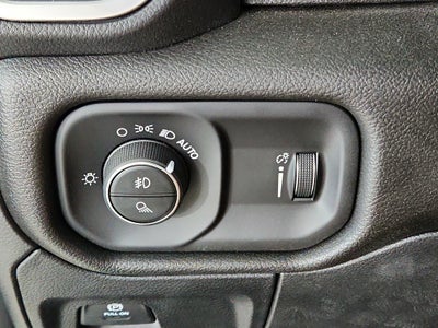 2026 RAM Ram 1500 RAM 1500 BIGHORN/LONESTAR CREW 4X4 (144.5 IN WB 5 FT 7 IN BOX)
