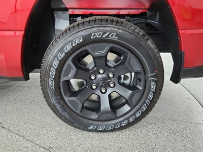 2026 RAM Ram 1500 Express 4x4 Crew Cab 5'7" Box