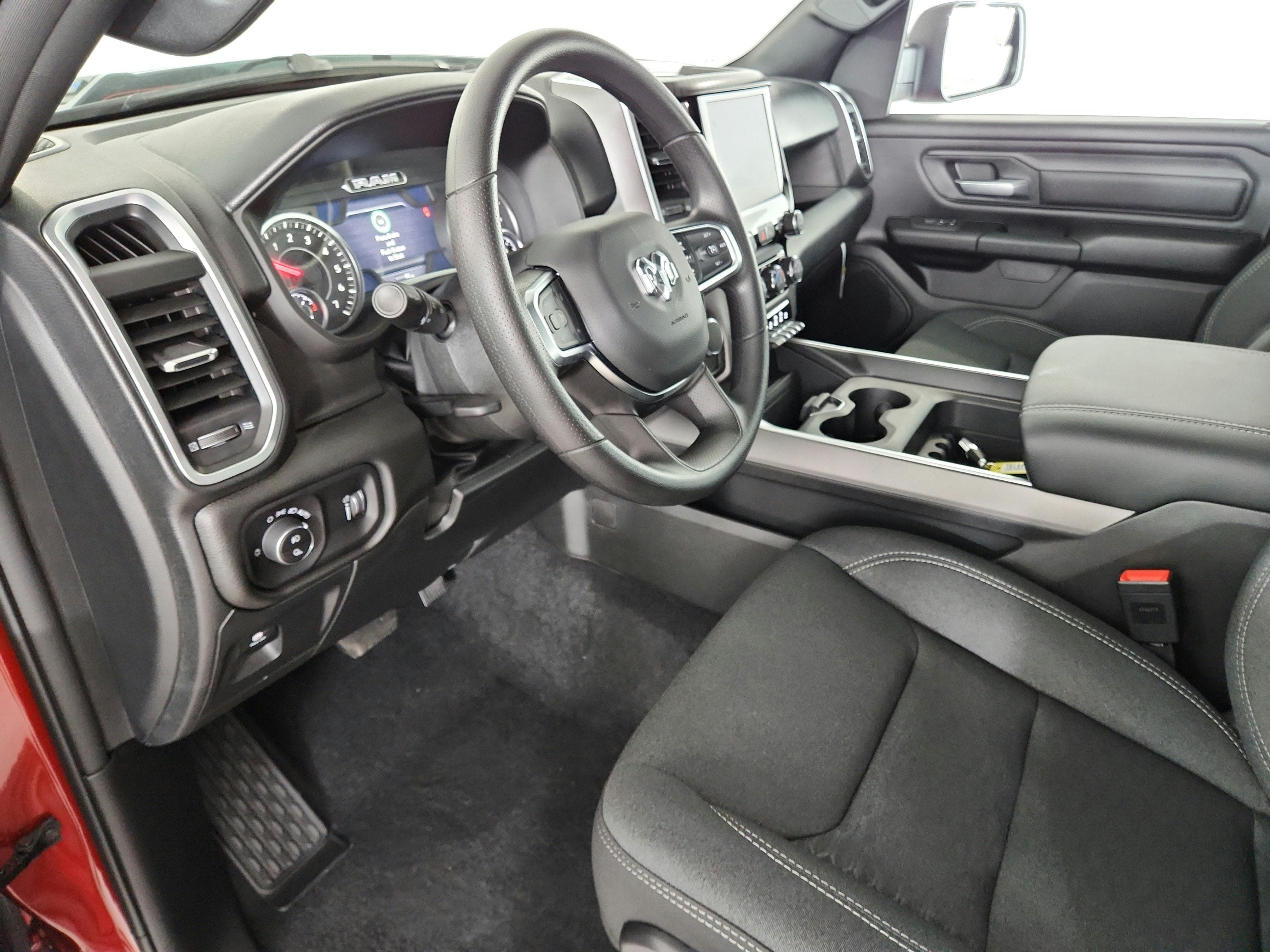 2026 RAM Ram 1500 Express 4x4 Crew Cab 5'7" Box