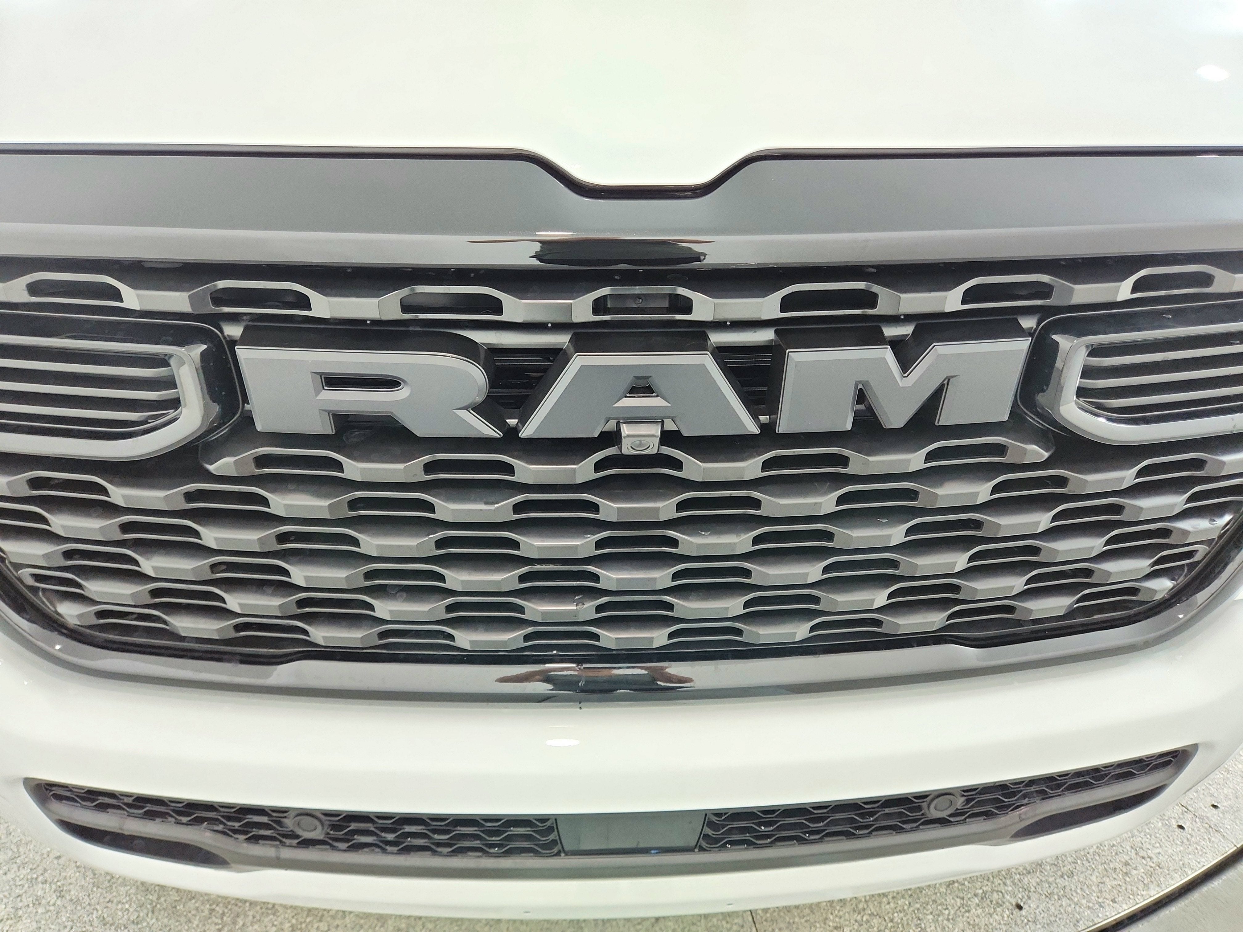 2026 RAM Ram 1500 Express
