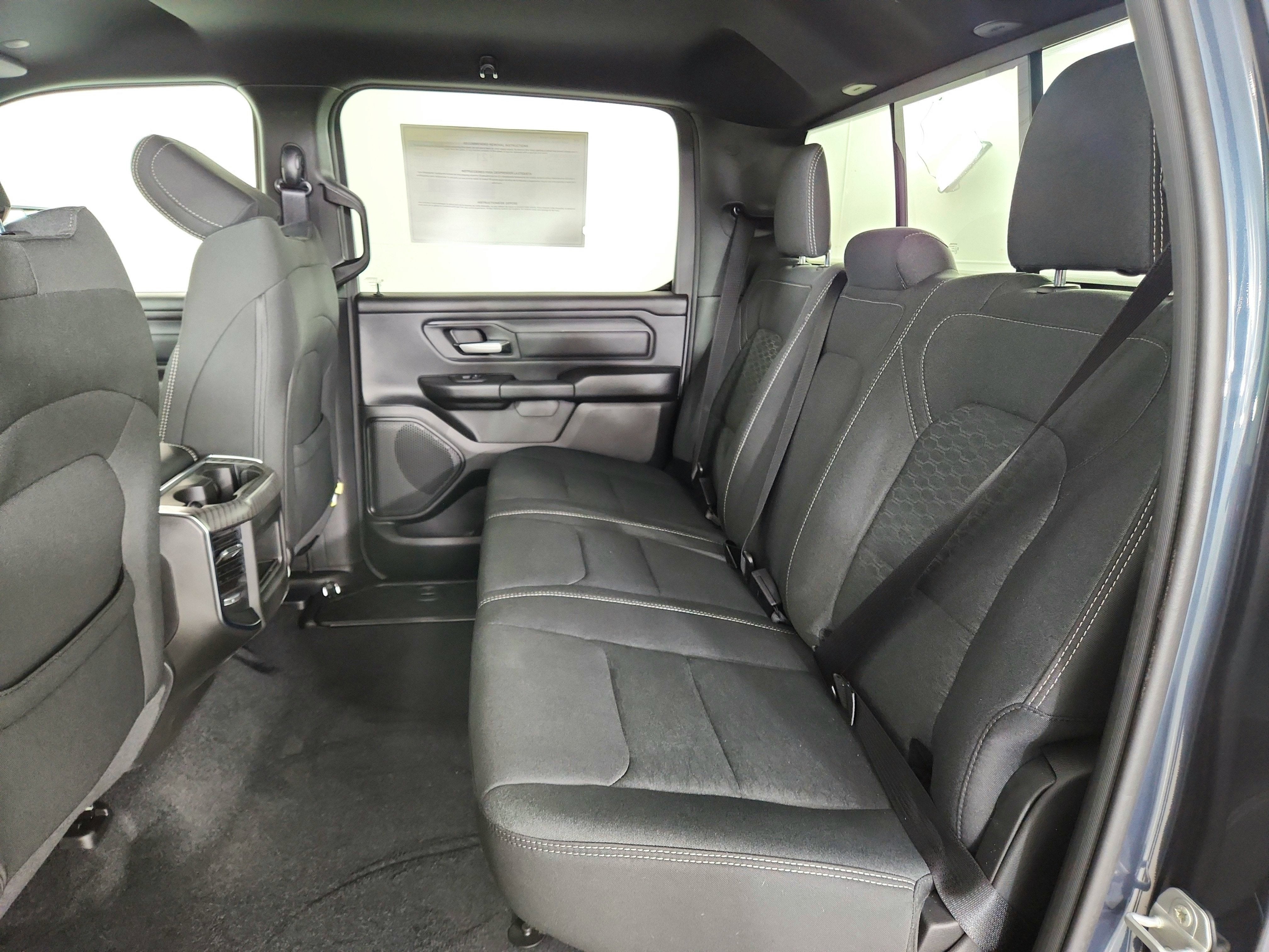 2026 RAM Ram 1500 RAM 1500 TRADESMAN CREW CAB 4X4 (144.5 IN WB 5 FT 7 IN BOX)