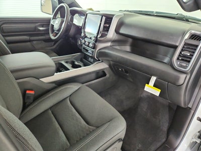 2026 RAM Ram 1500 RAM 1500 TRADESMAN CREW CAB 4X4 (144.5 IN WB 5 FT 7 IN BOX)