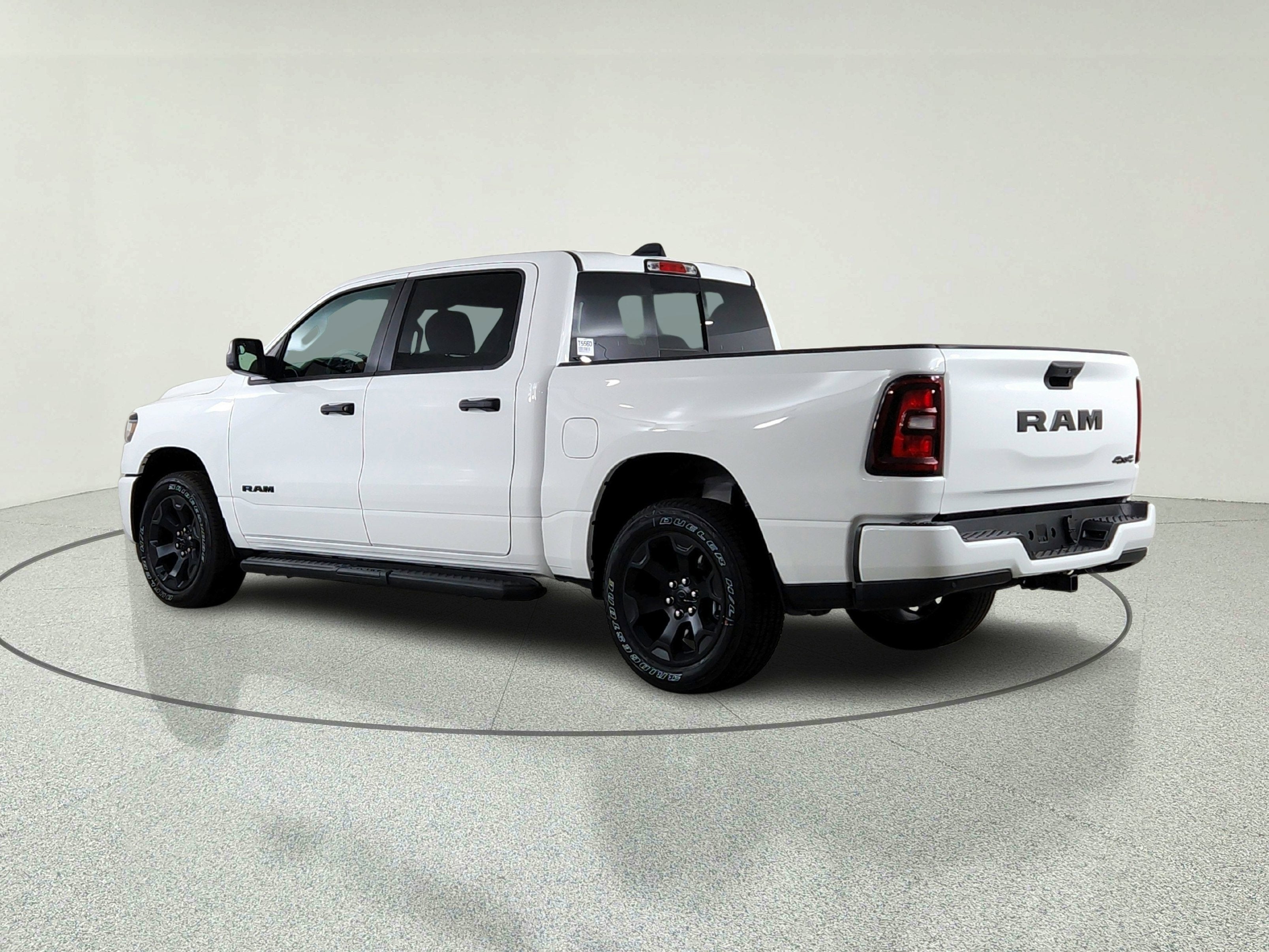 2026 RAM Ram 1500 RAM 1500 TRADESMAN CREW CAB 4X4 (144.5 IN WB 5 FT 7 IN BOX)