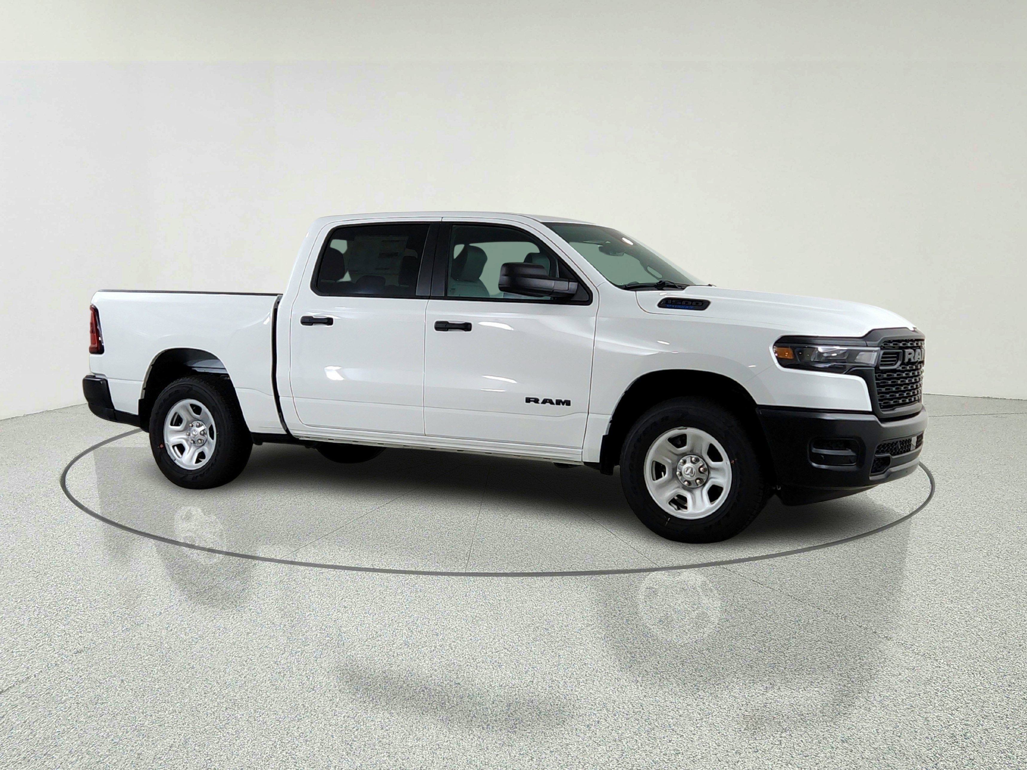 2026 RAM Ram 1500 RAM 1500 TRADESMAN CREW CAB 4X4 (144.5 IN WB 5 FT 7 IN BOX)