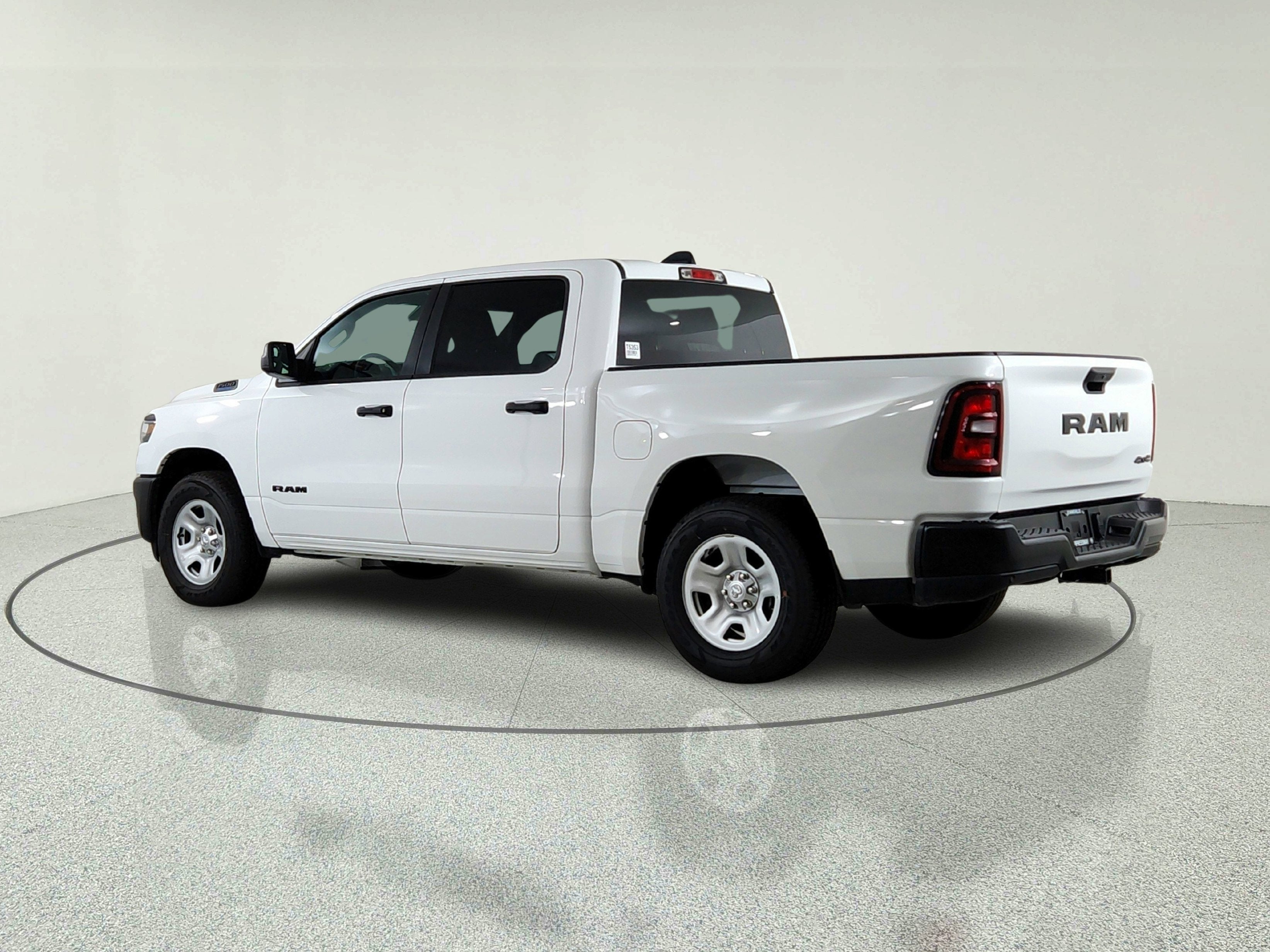 2026 RAM Ram 1500 RAM 1500 TRADESMAN CREW CAB 4X4 (144.5 IN WB 5 FT 7 IN BOX)