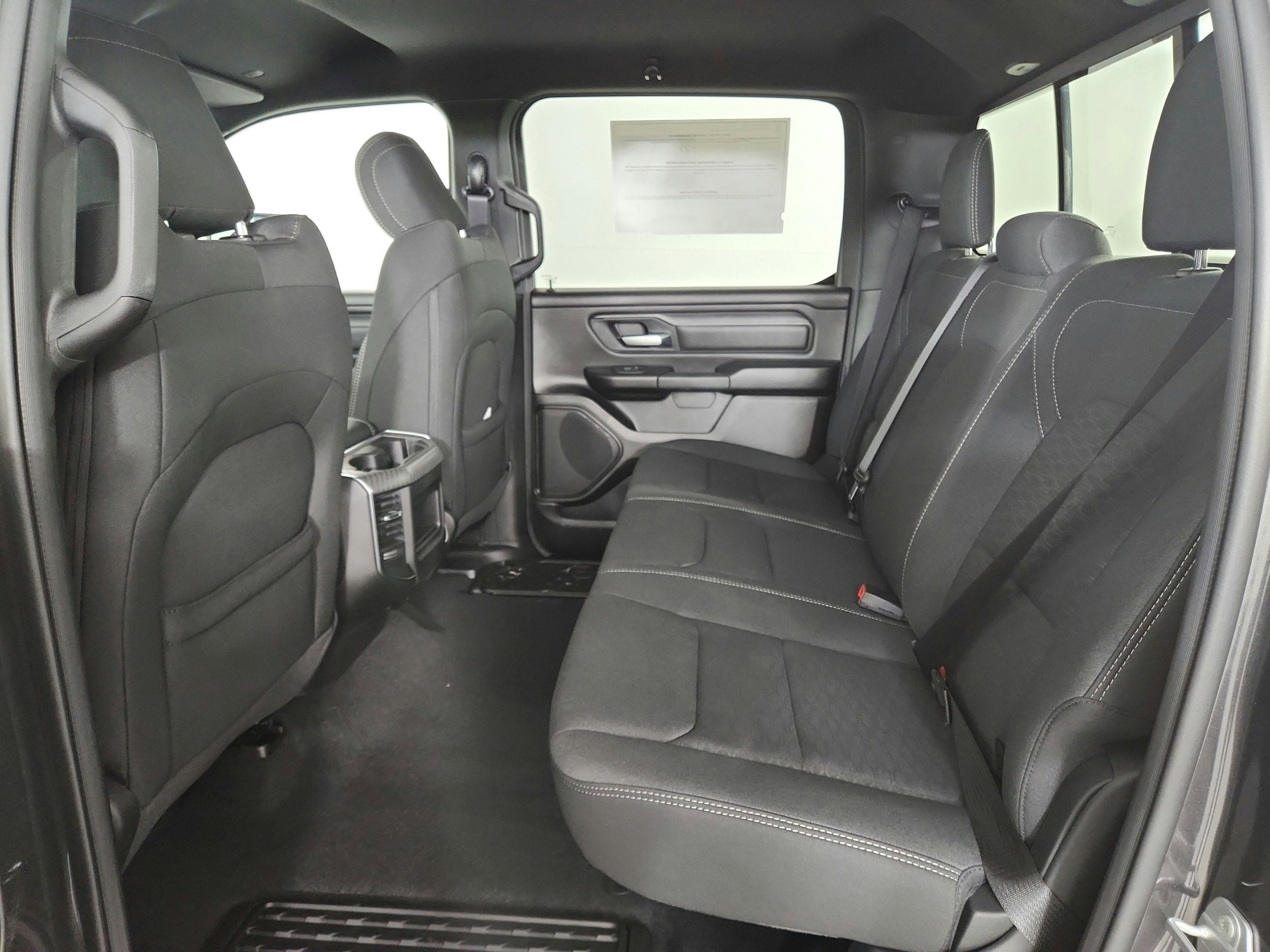 2026 RAM Ram 1500 RAM 1500 TRADESMAN CREW CAB 4X4 (144.5 IN WB 5 FT 7 IN BOX)