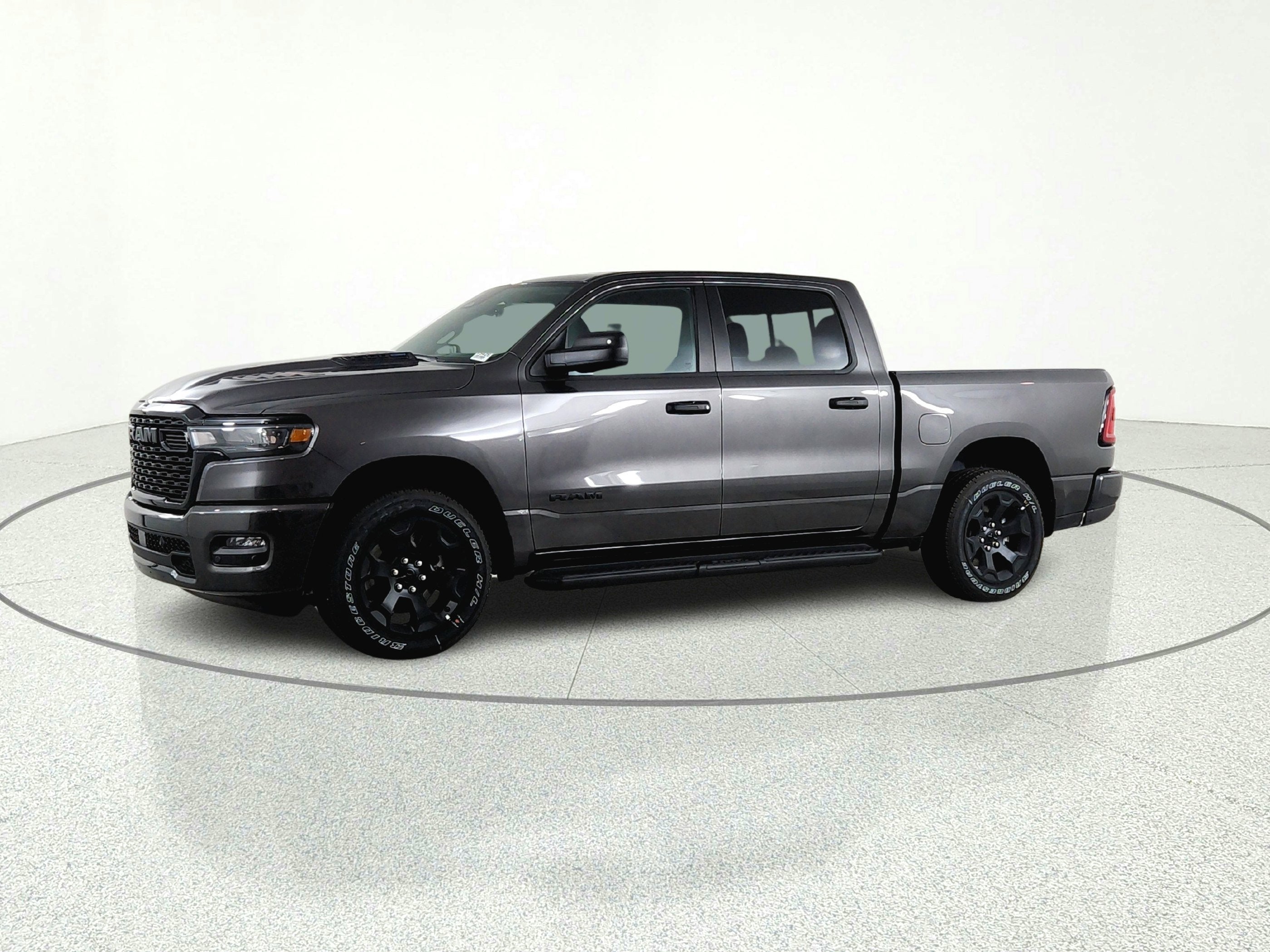 2026 RAM Ram 1500 RAM 1500 TRADESMAN CREW CAB 4X4 (144.5 IN WB 5 FT 7 IN BOX)