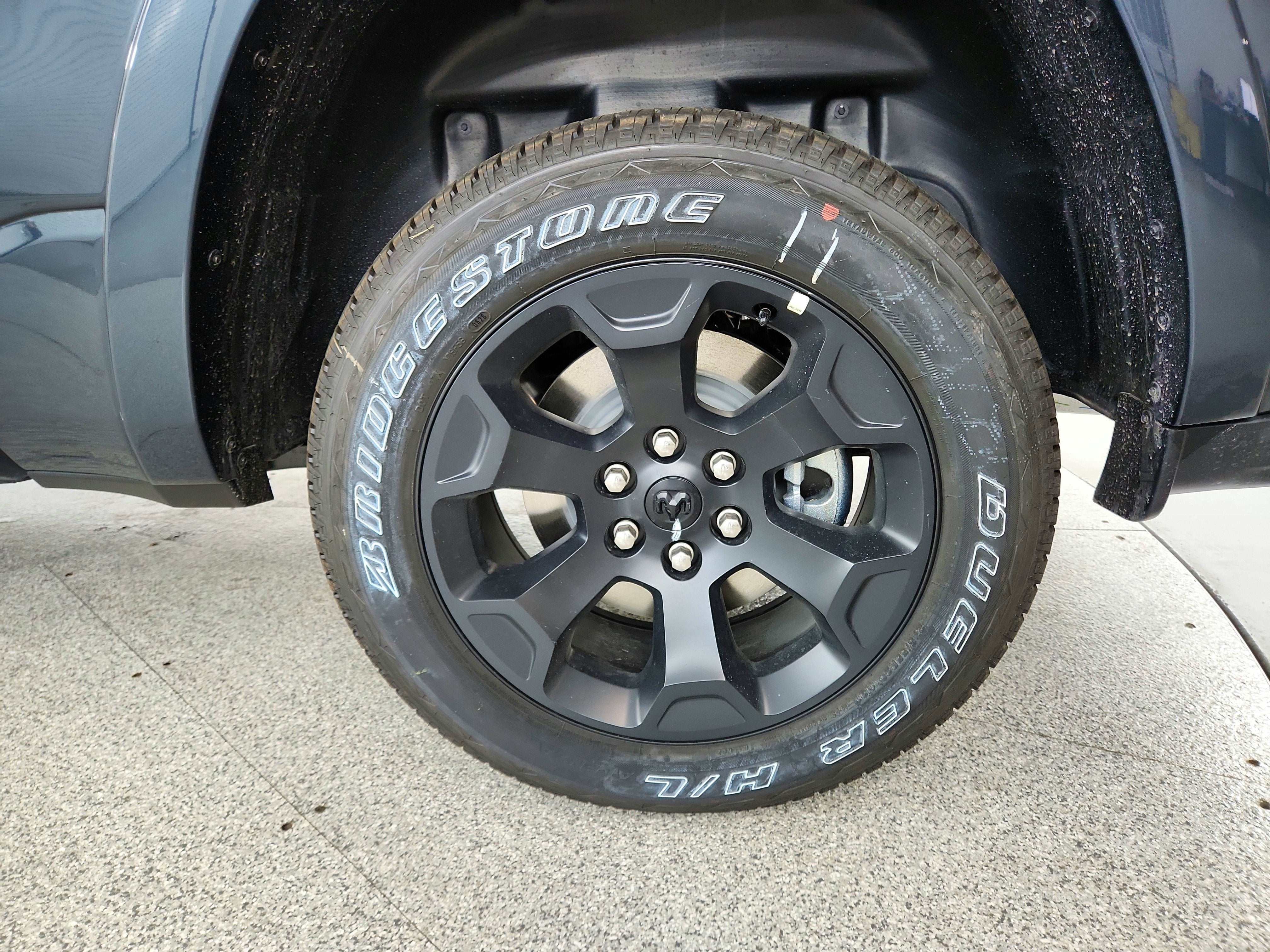 2026 RAM Ram 1500 RAM 1500 BIGHORN/LONESTAR CREW 4X4 (144.5 IN WB 5 FT 7 IN BOX)