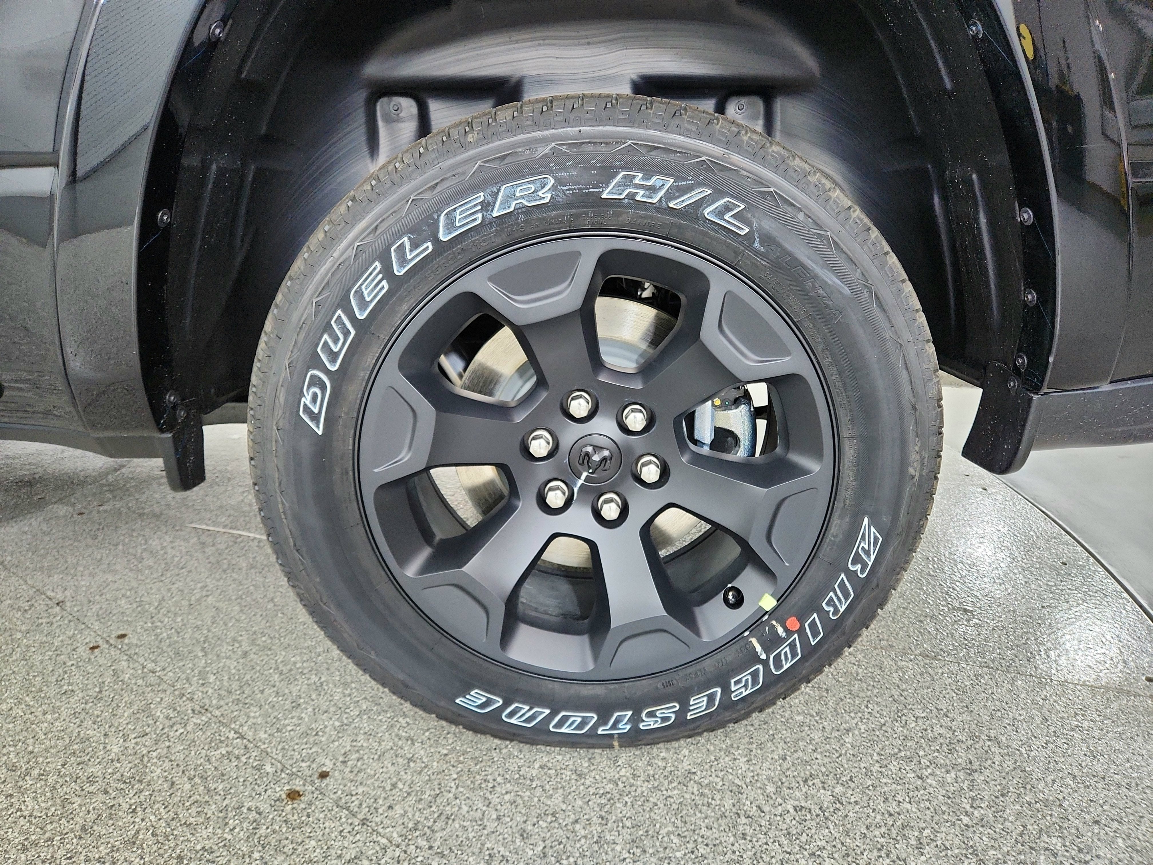 2026 RAM Ram 1500 RAM 1500 BIGHORN/LONESTAR CREW 4X4 (144.5 IN WB 5 FT 7 IN BOX)